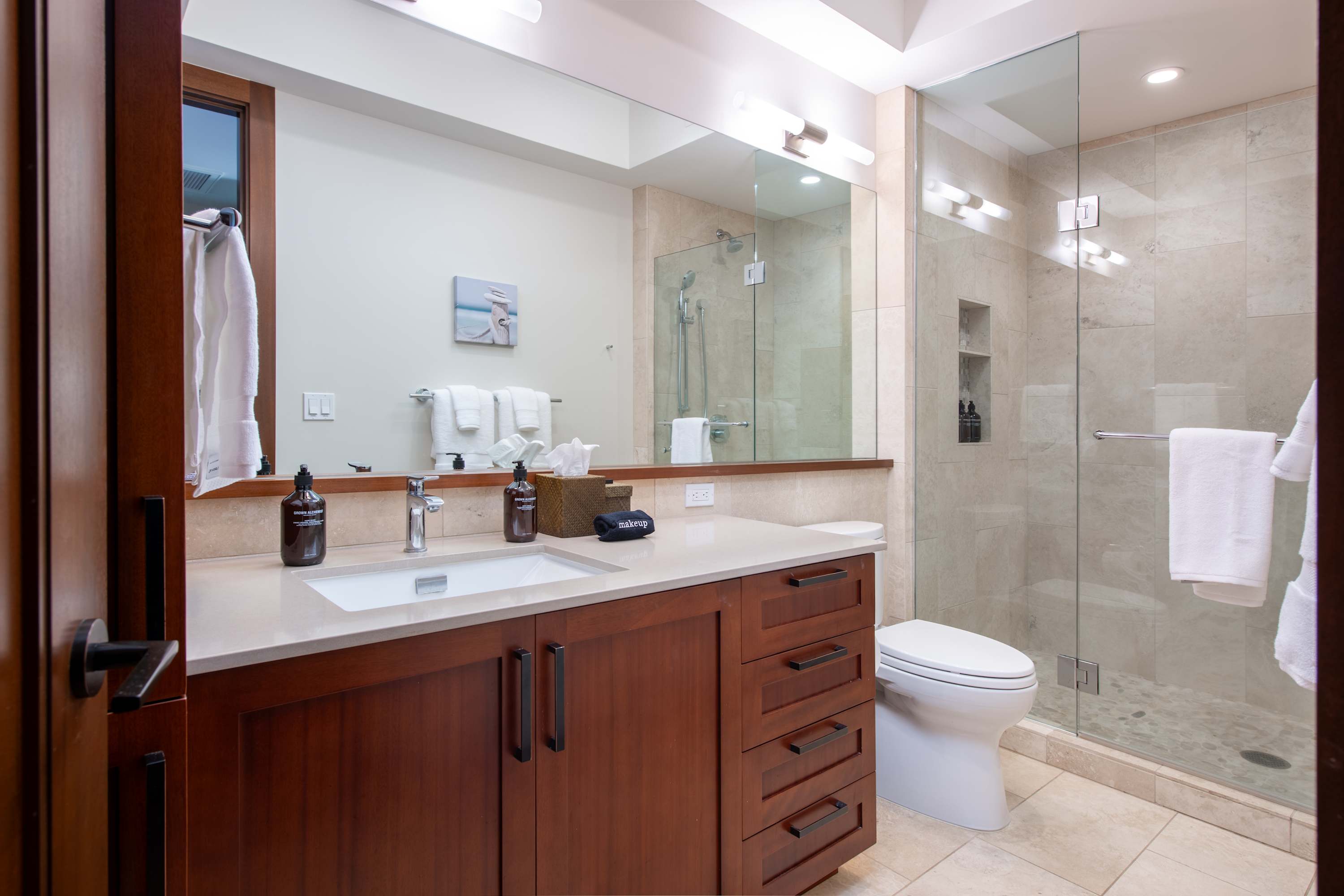Bathroom | Hale Nanea at Residences of Laulea, Big Island, Hawaii, by Luxus Vacation Properties