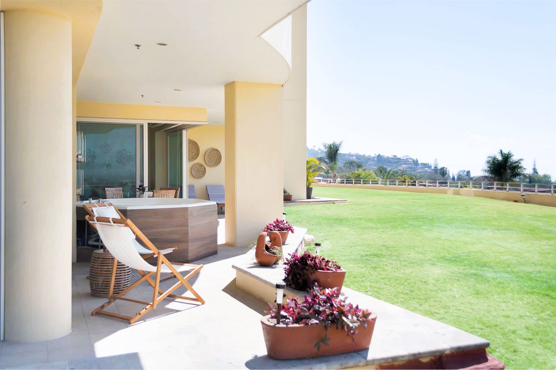 ANANA El Dorado 106 | 3-Bed Lake View Apartment, Ajijic