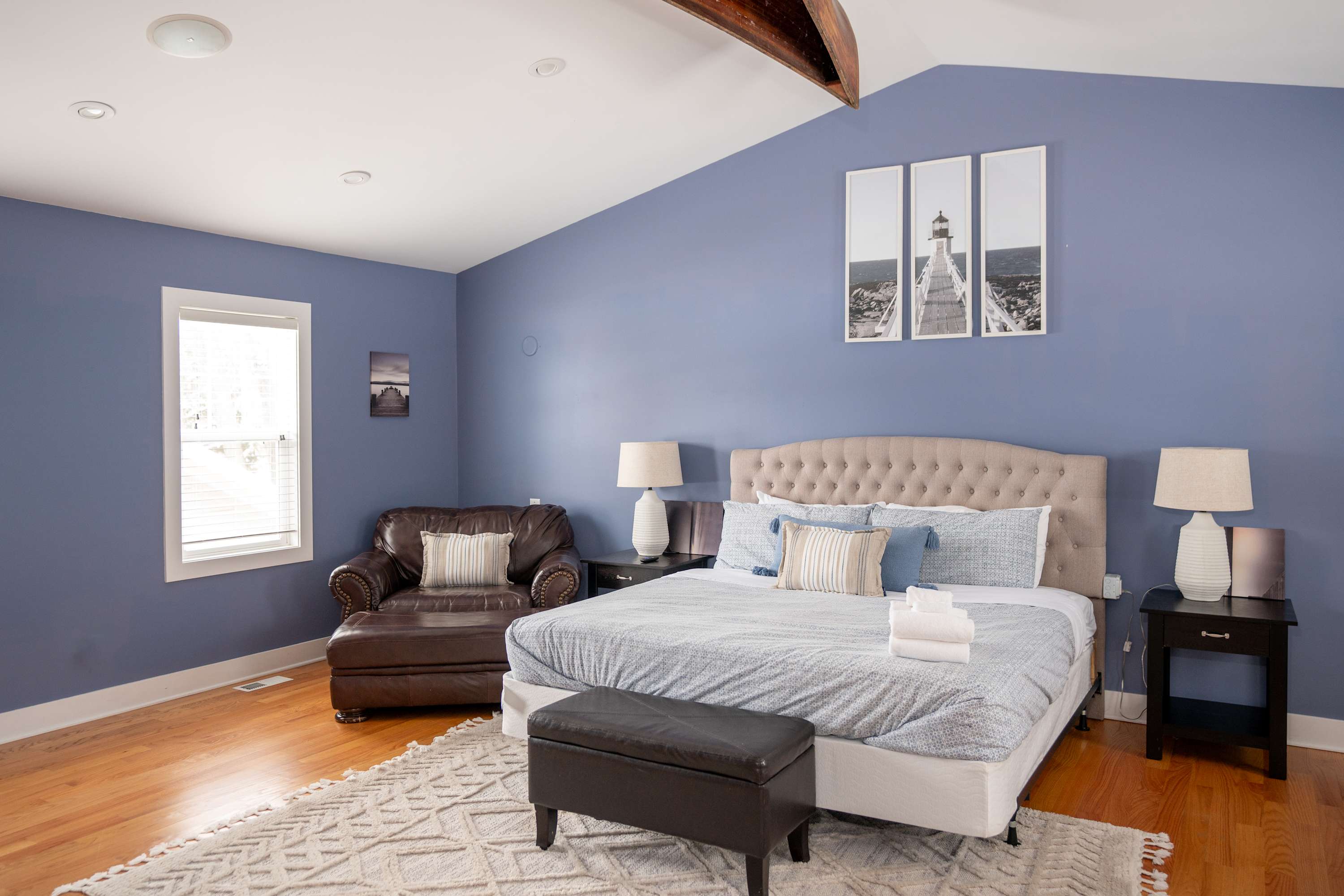 King suite with smart TV for comfort and entertainment