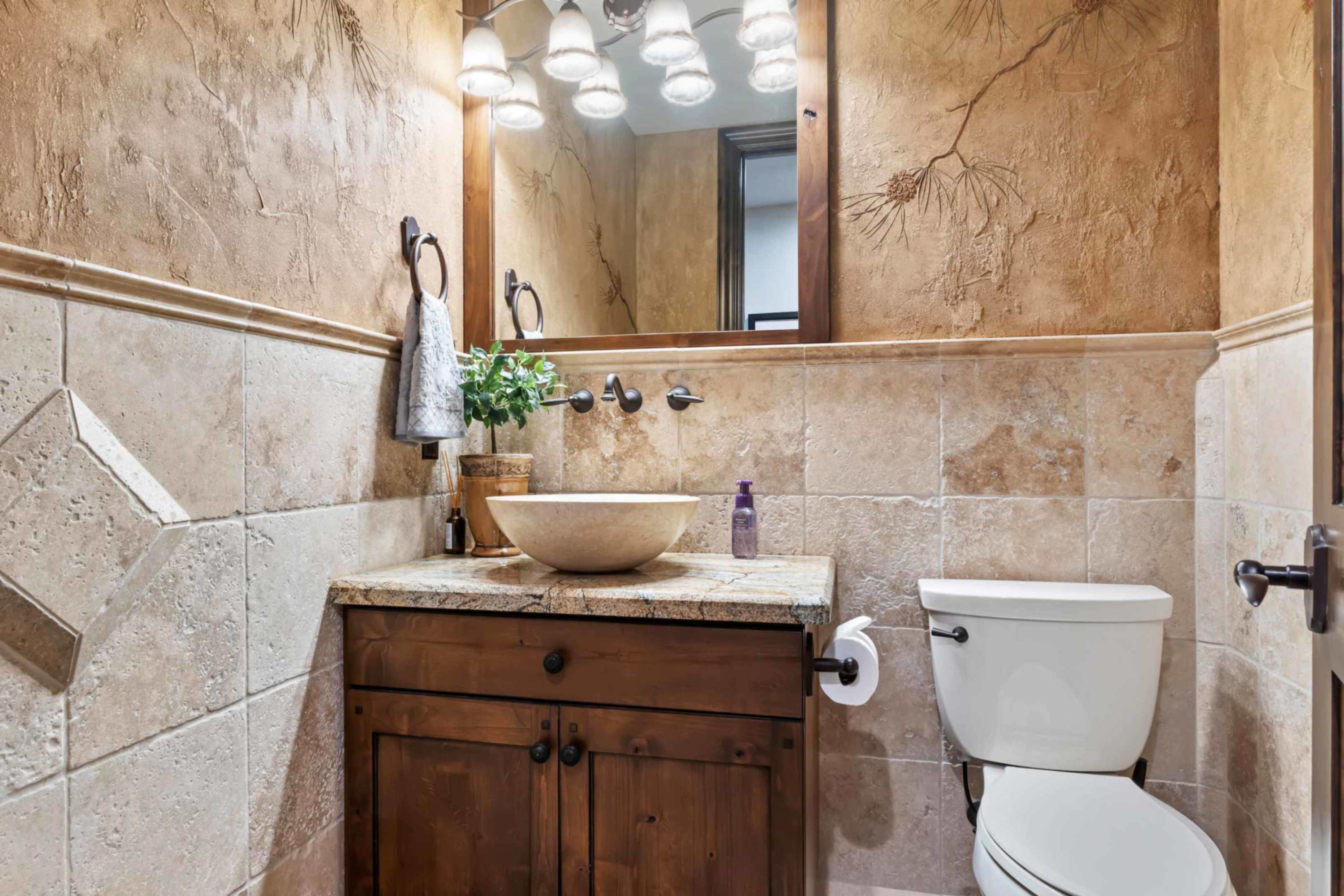 Wasatch Luxury Estate with Indoor Pickleball Theatre and Hot Tub | Photo 43