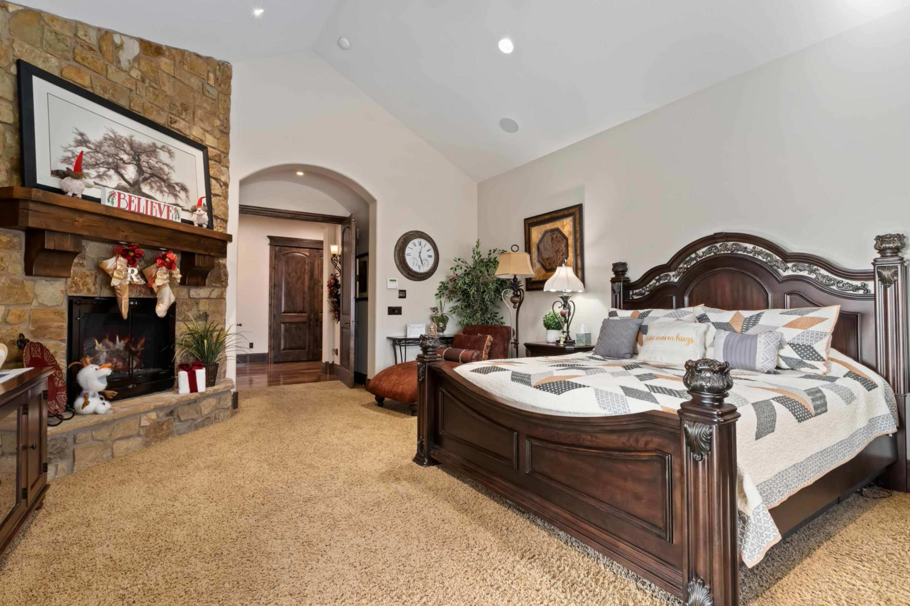 Wasatch Luxury Estate with Indoor Pickleball Theatre and Hot Tub | Photo 24