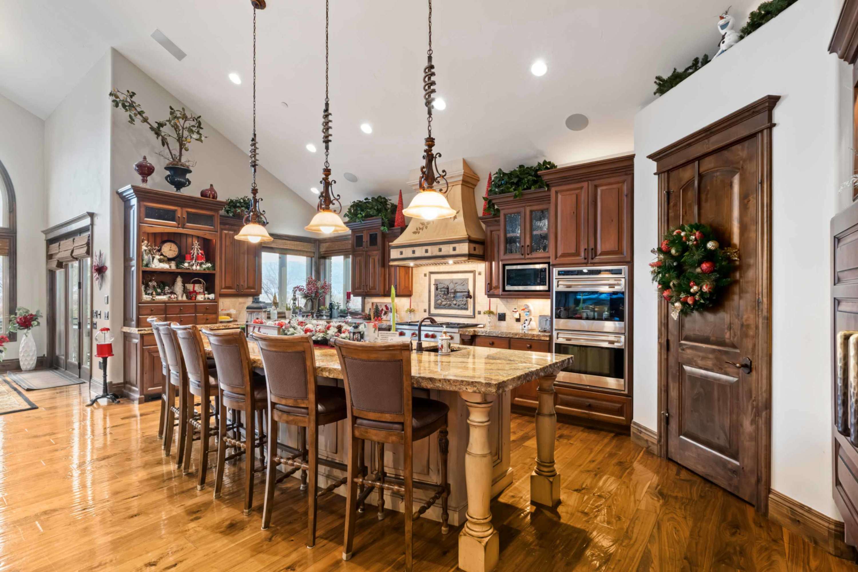 Fully fitted kitchen with top tier appliances
