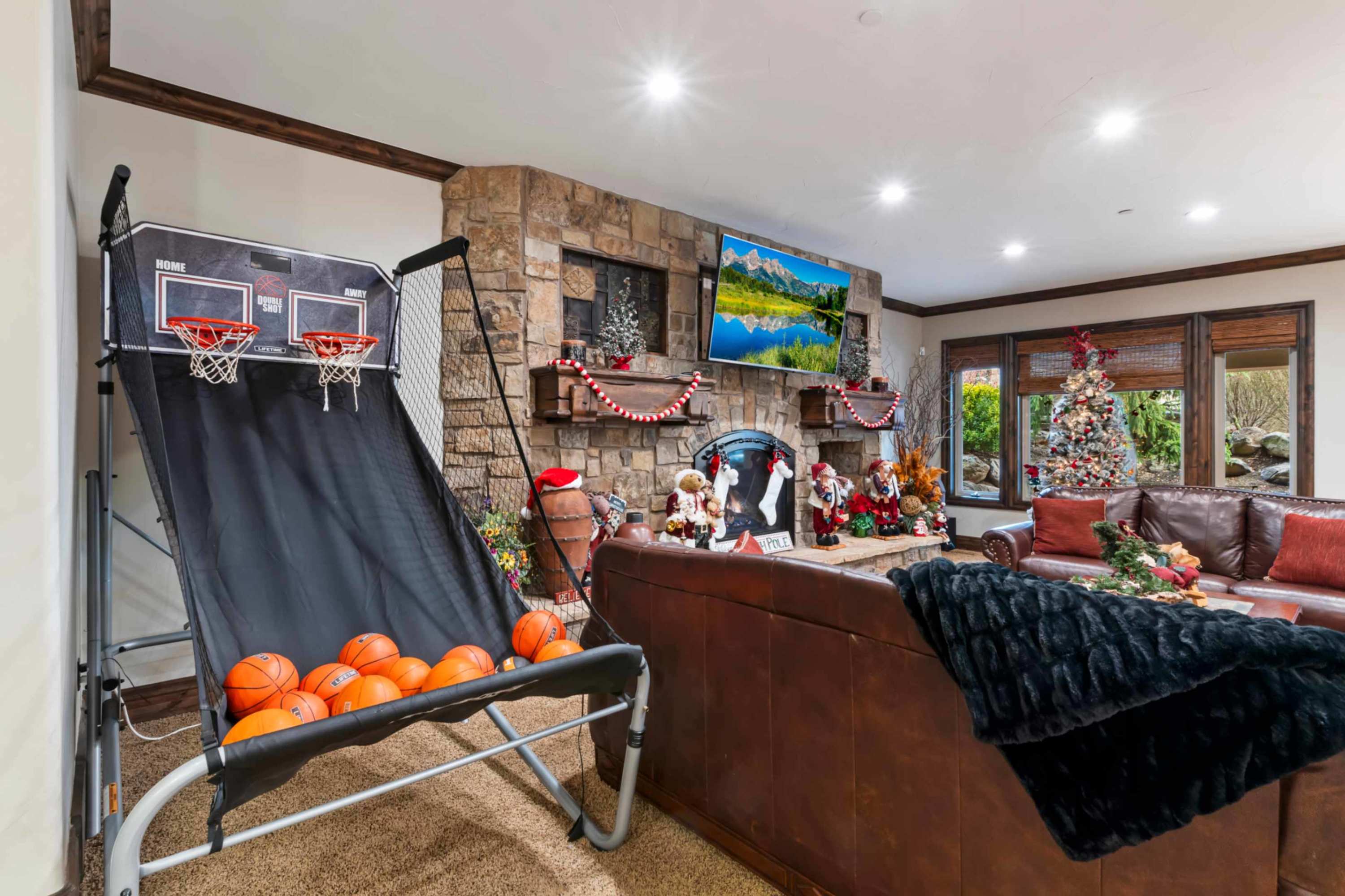 Wasatch Luxury Estate with Indoor Pickleball Theatre and Hot Tub | Photo 36