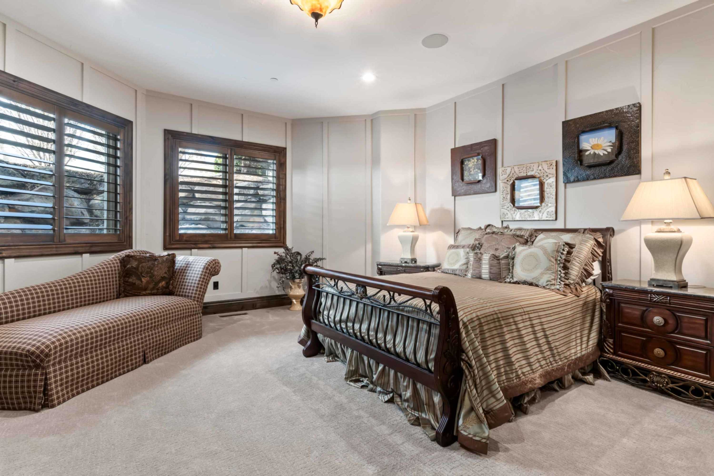 Wasatch Luxury Estate with Indoor Pickleball Theatre and Hot Tub | Photo 41