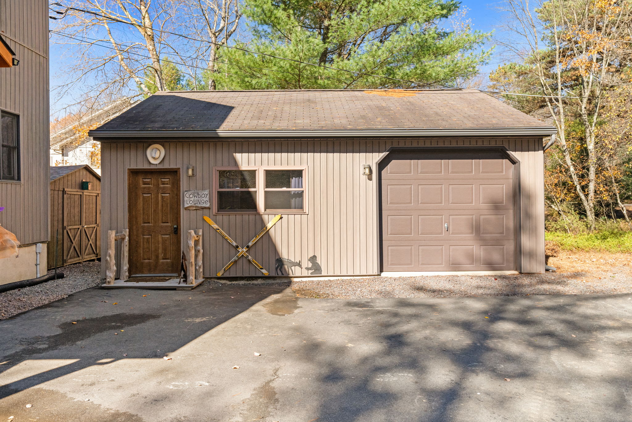 Serene lake walking trail through natural wooded landscape - peaceful morning walks by the water