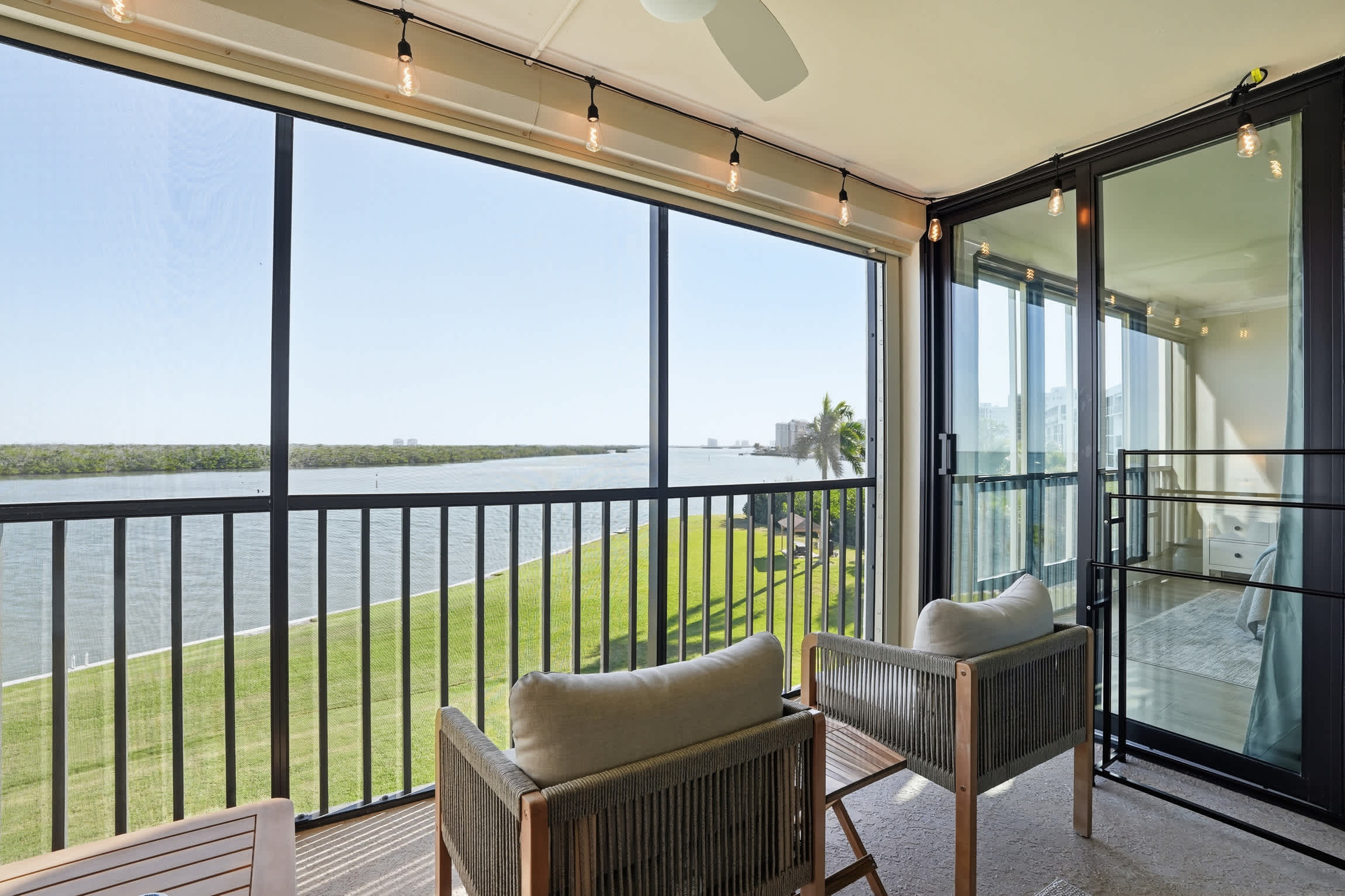Luxury Bay Side Condo on Fort Myers Beach FL | Photo 2