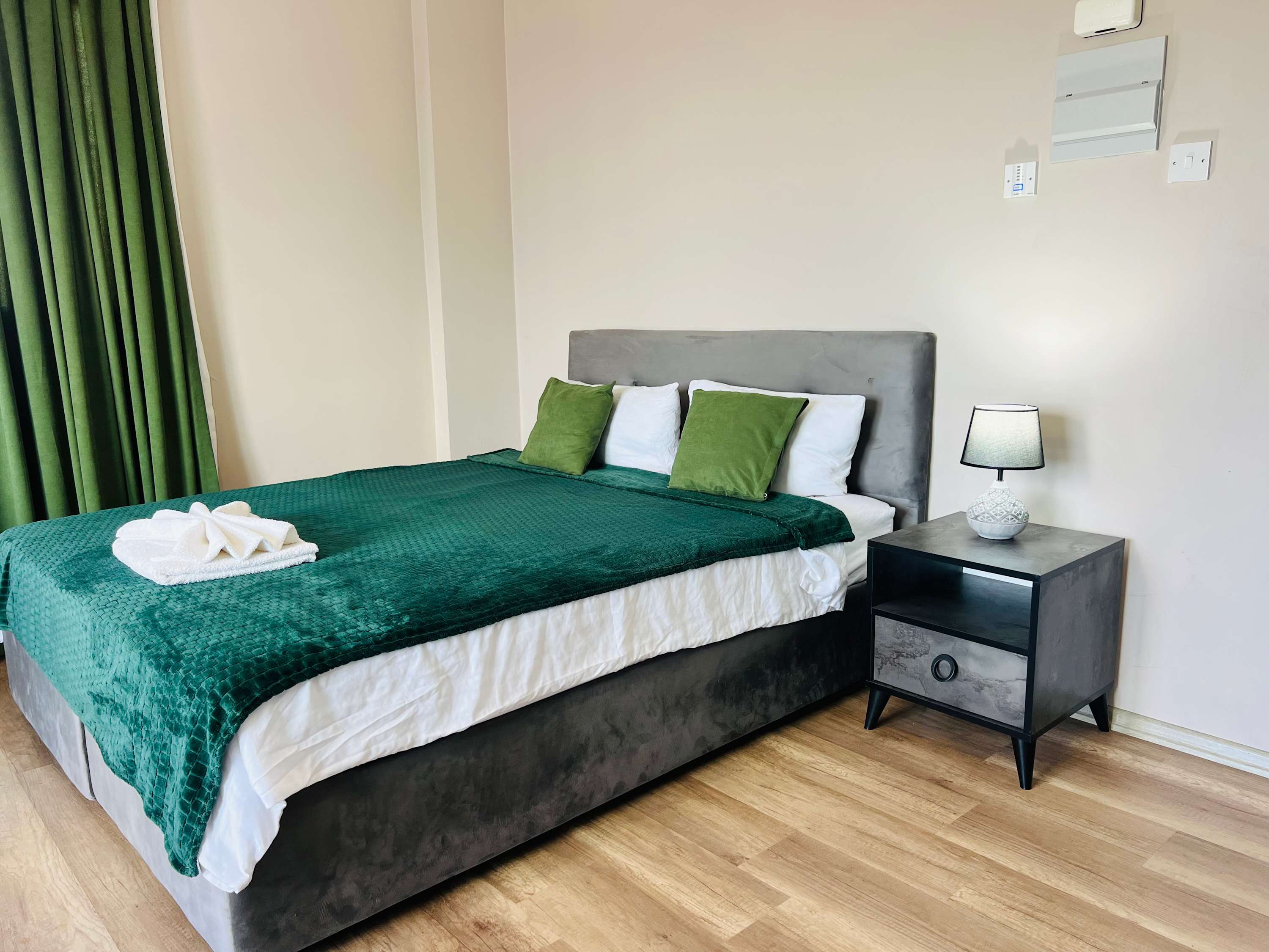 Poseidon B Royal life