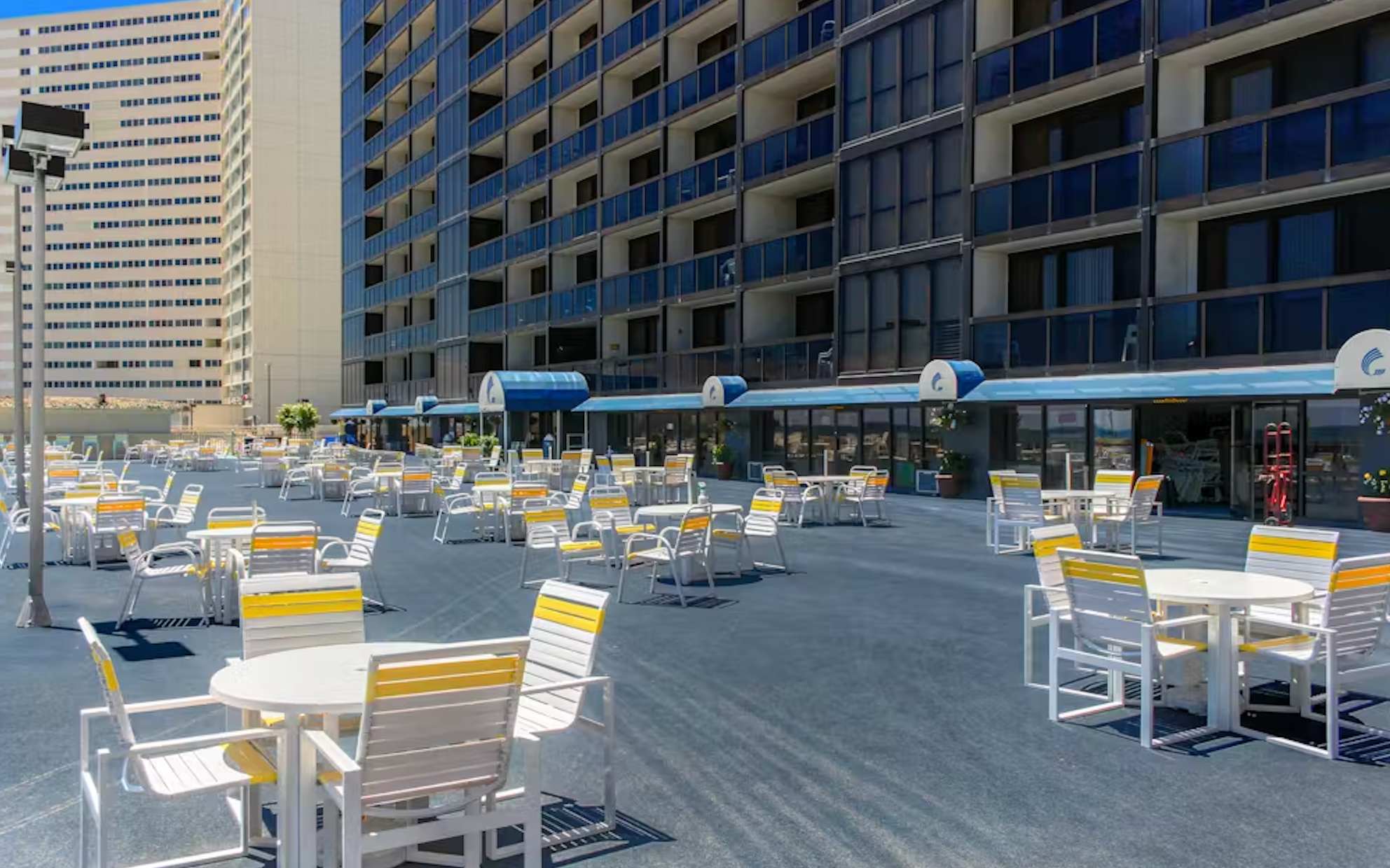 Golden Sands 1412, Oceanfront, Pools, Games