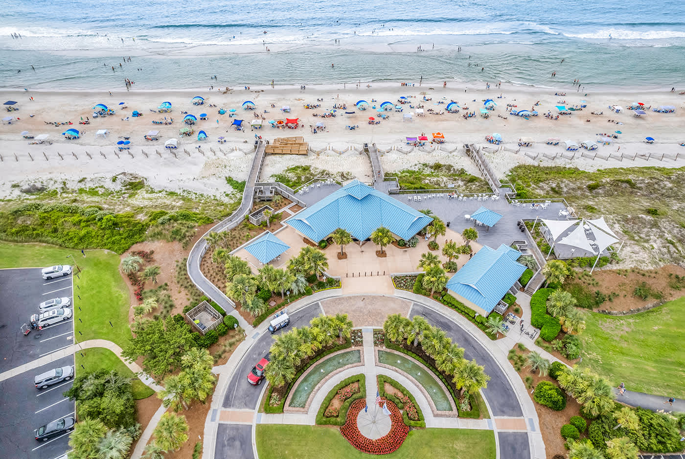 Oceanfront Luxury 2BR Litchfield Beach Escape | Photo 40