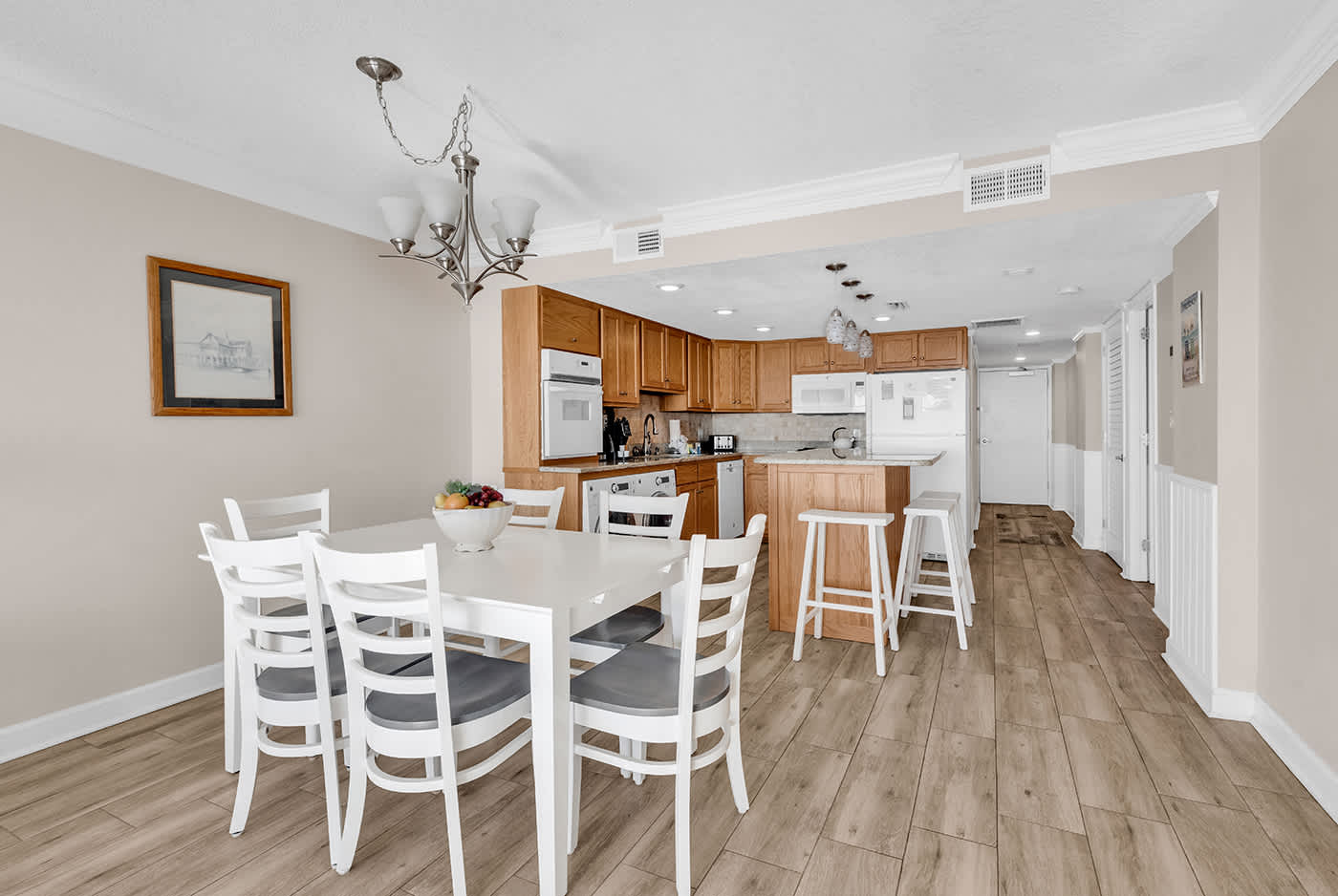 Beach Lovers Retreat 3BR North Myrtle Beach Gem | Photo 5