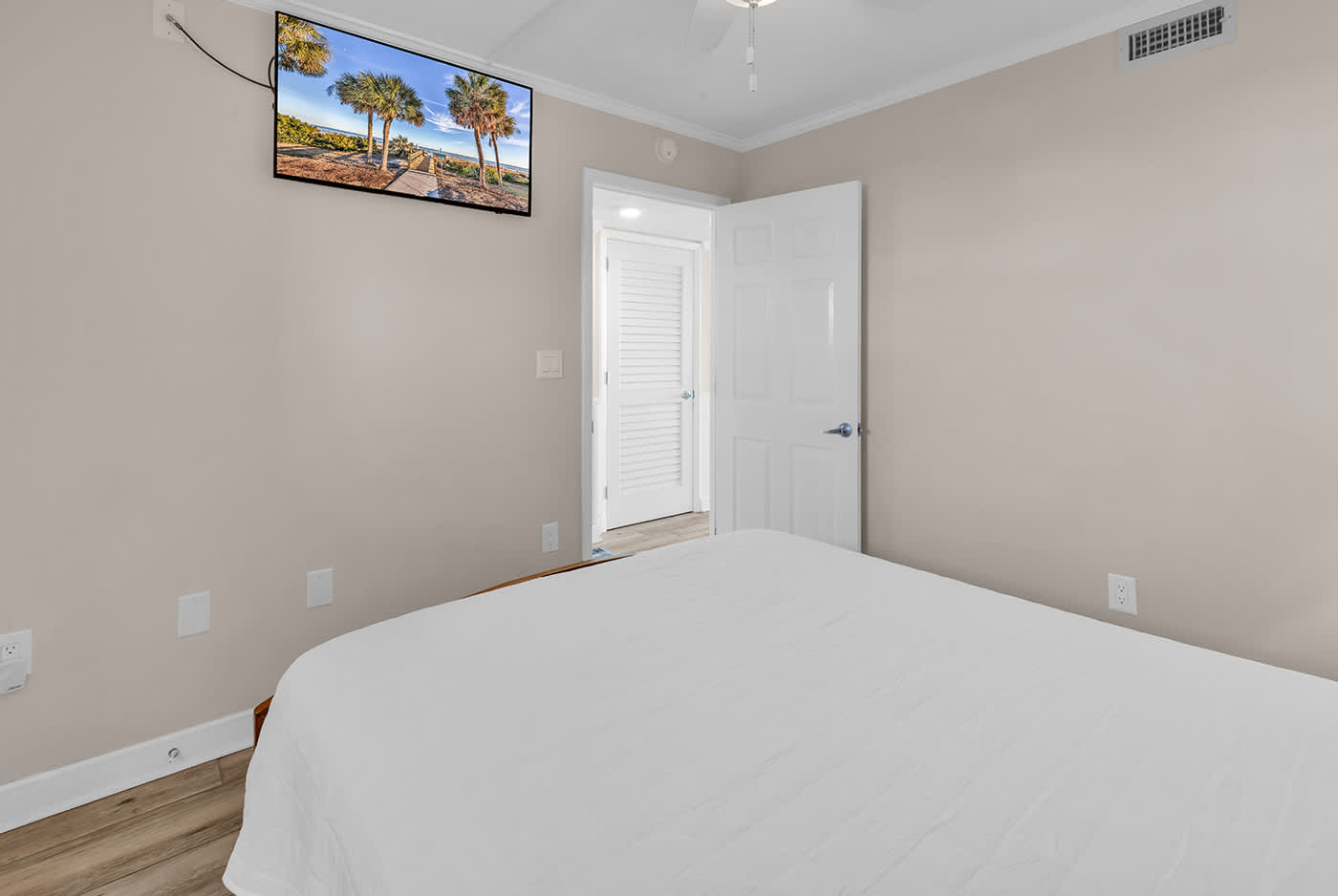 Beach Lovers Retreat 3BR North Myrtle Beach Gem | Photo 26