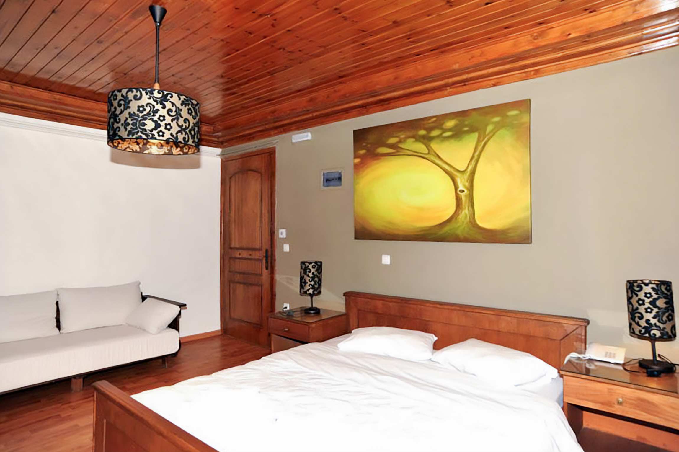 Goura Guesthouse Mountain Double Suite Lake Doxa — Goura, Killini — vacation rental