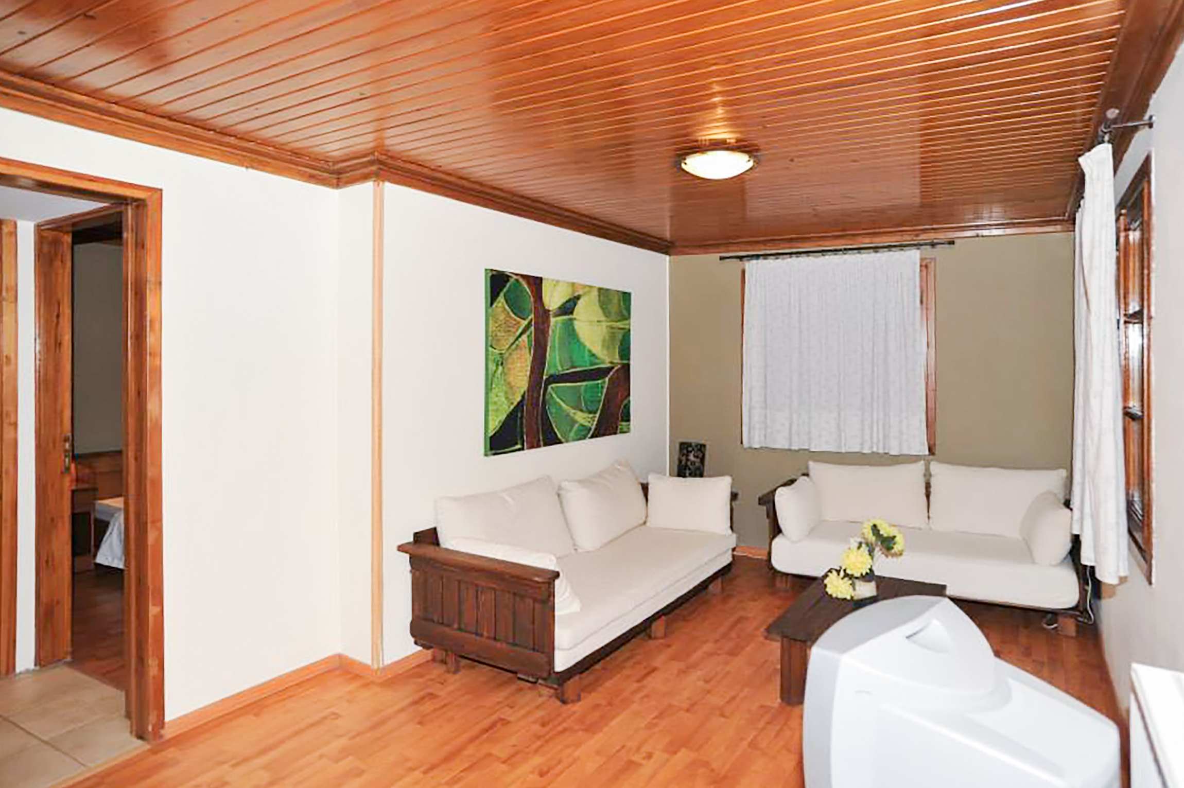 Goura Guesthouse Family Suite Lake Doxa — Goura, Kullini — vacation rental