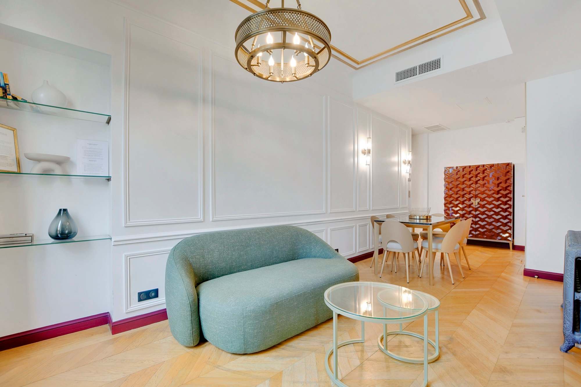 A Sweet 2-BR nest in the Champs-Elysées — Paris, Île-de-France — vacation rental