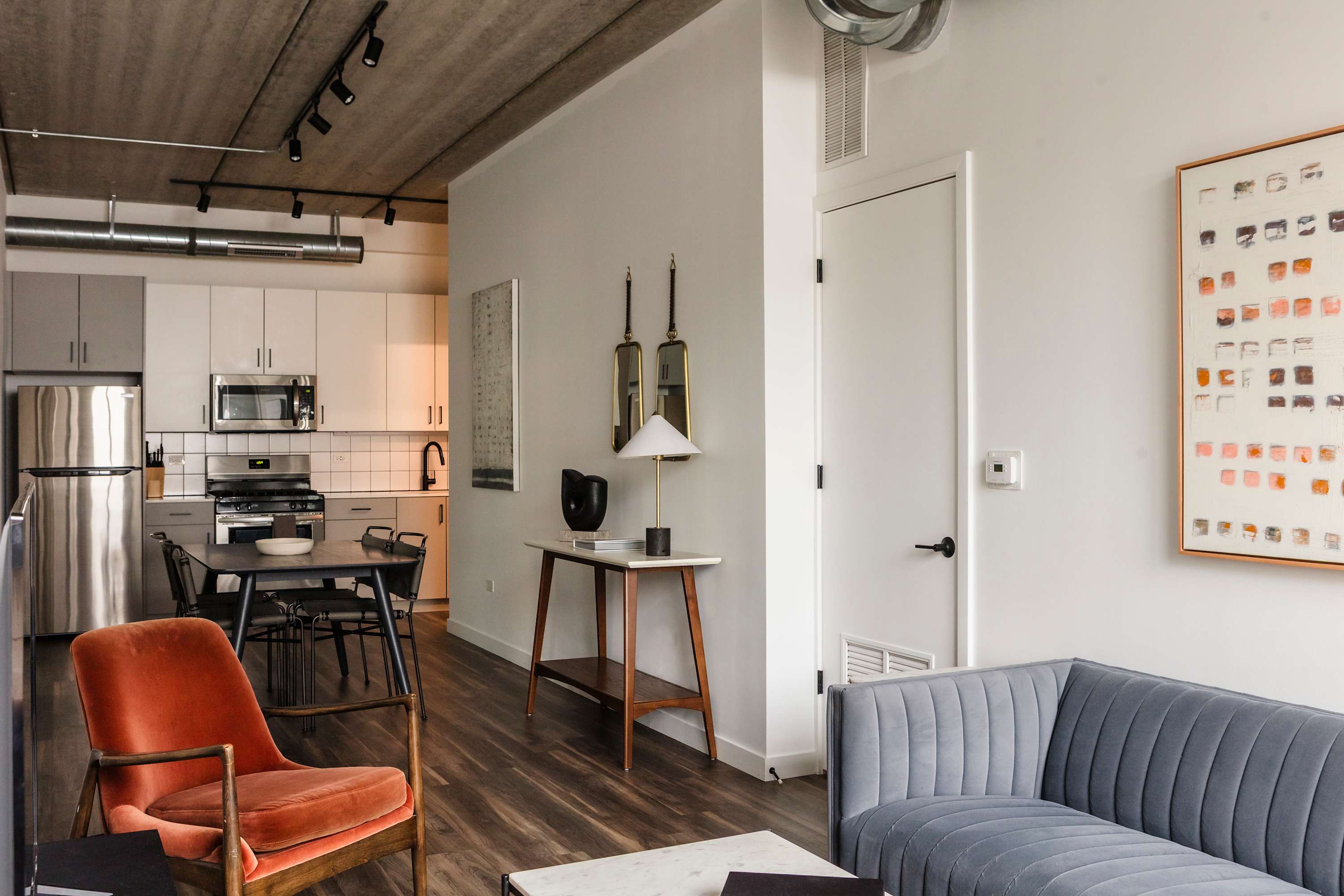 Luxury Designer Loft 302 | River North — Chicago, IL — vacation rental