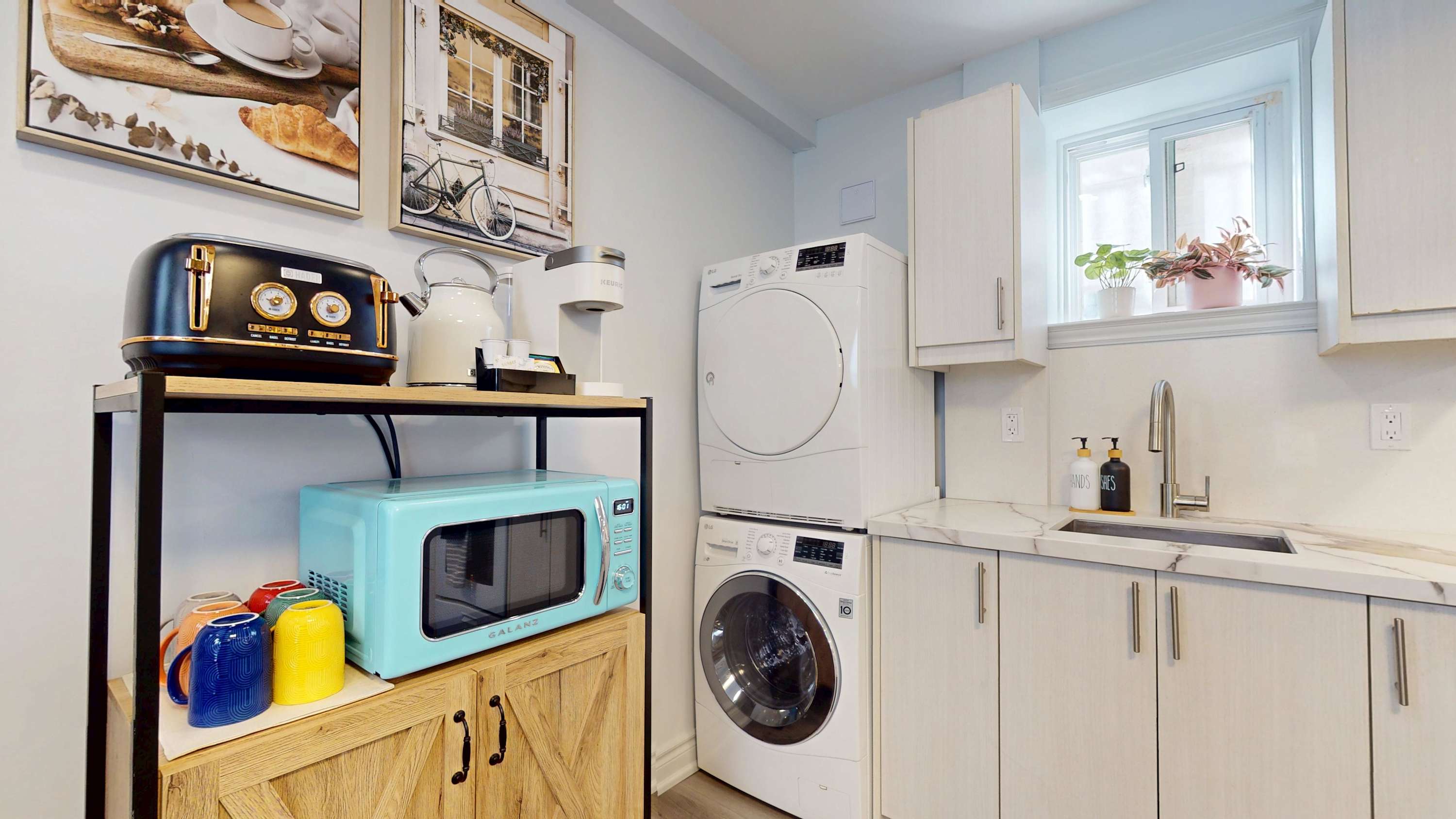 Brand New Basement Suite w Parking Laundry | Photo 10