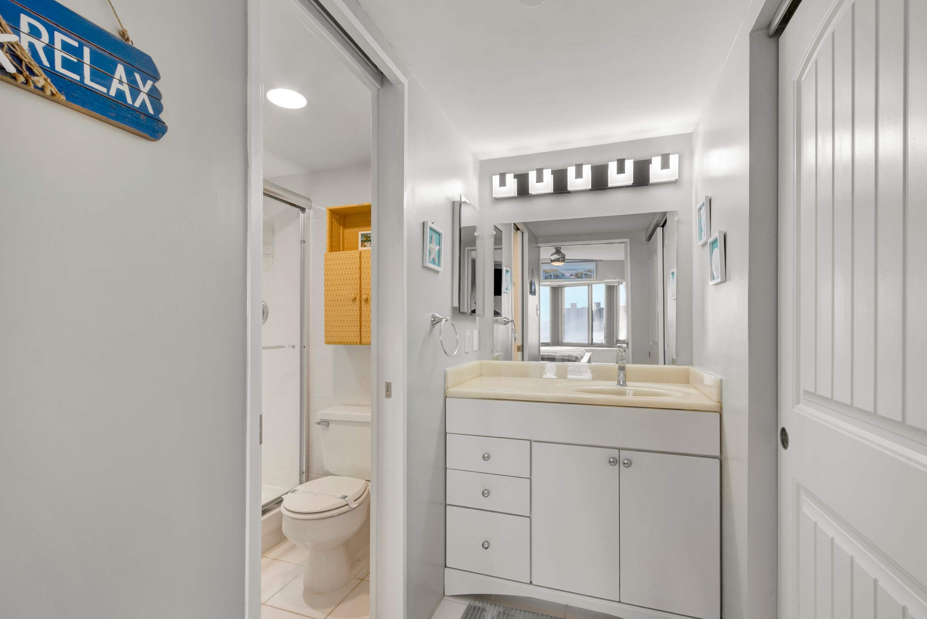 9400 Building #1106
