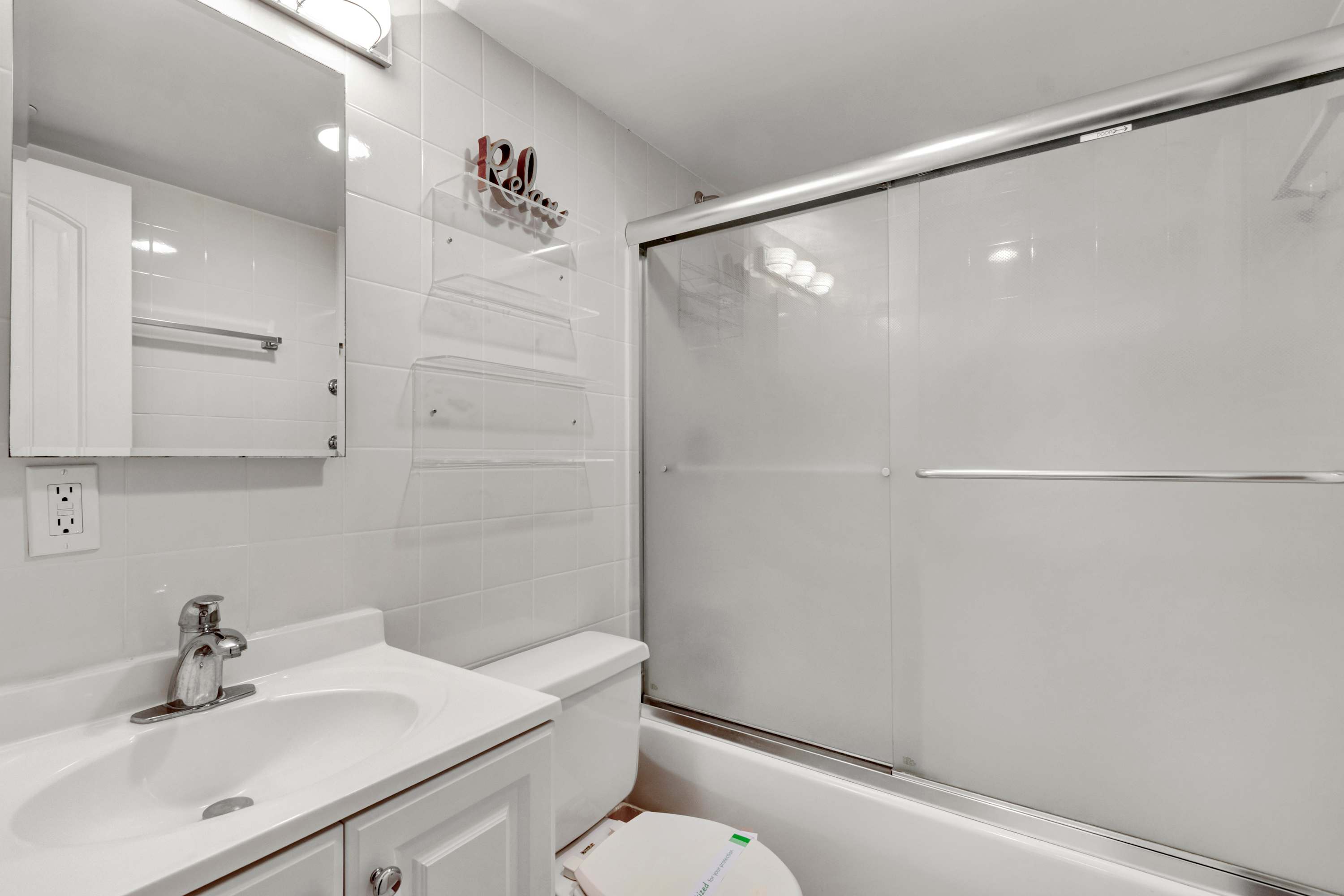 9400 Building #1106
