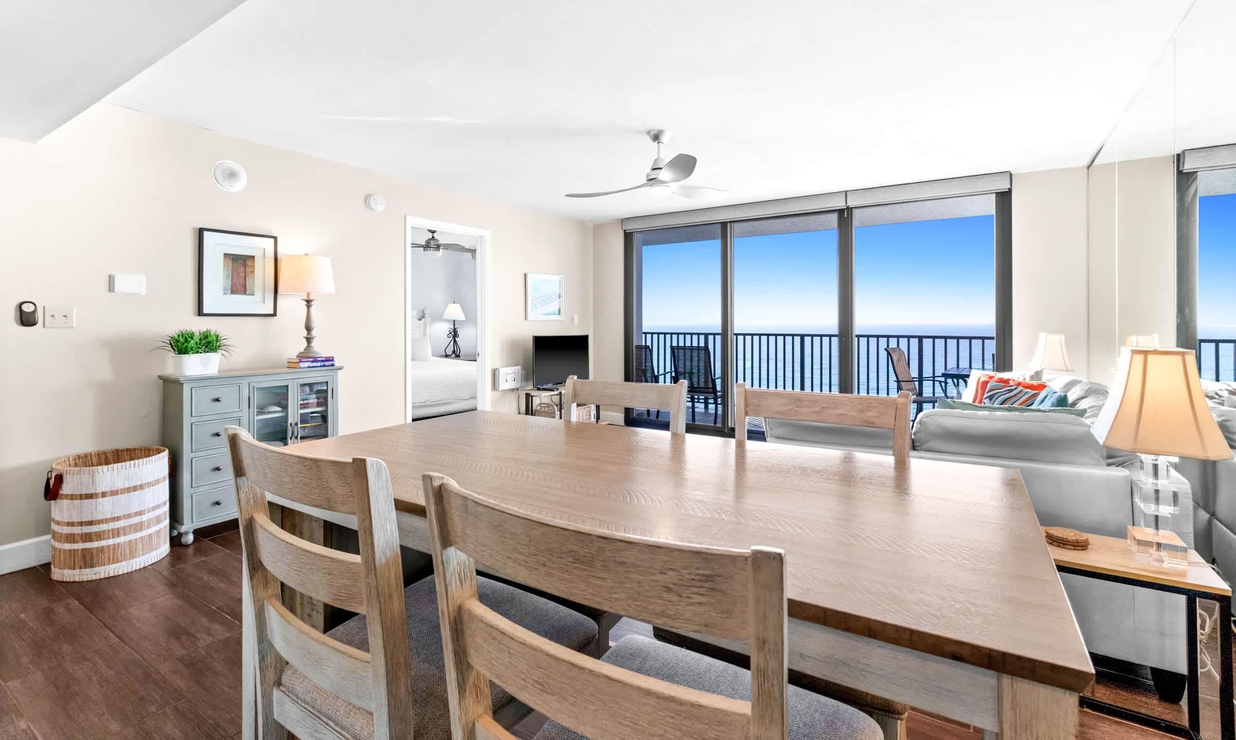 One Seagrove Place 1005 | Photo 8