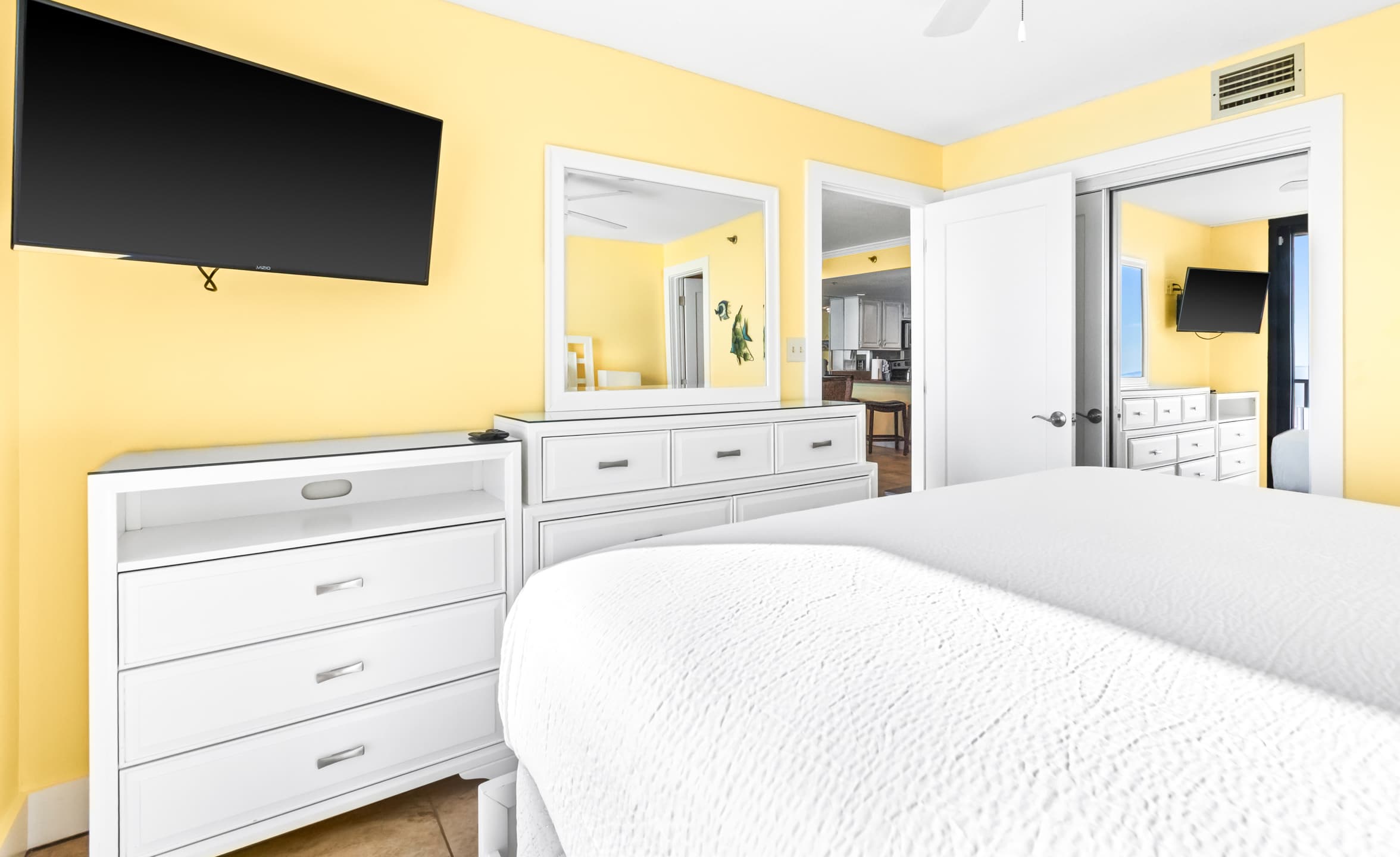 One Seagrove Place 1101 | Photo 20