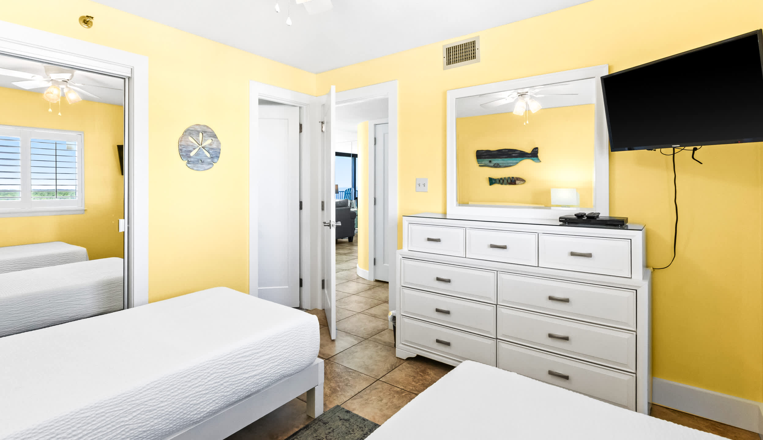 One Seagrove Place 1101 | Photo 22