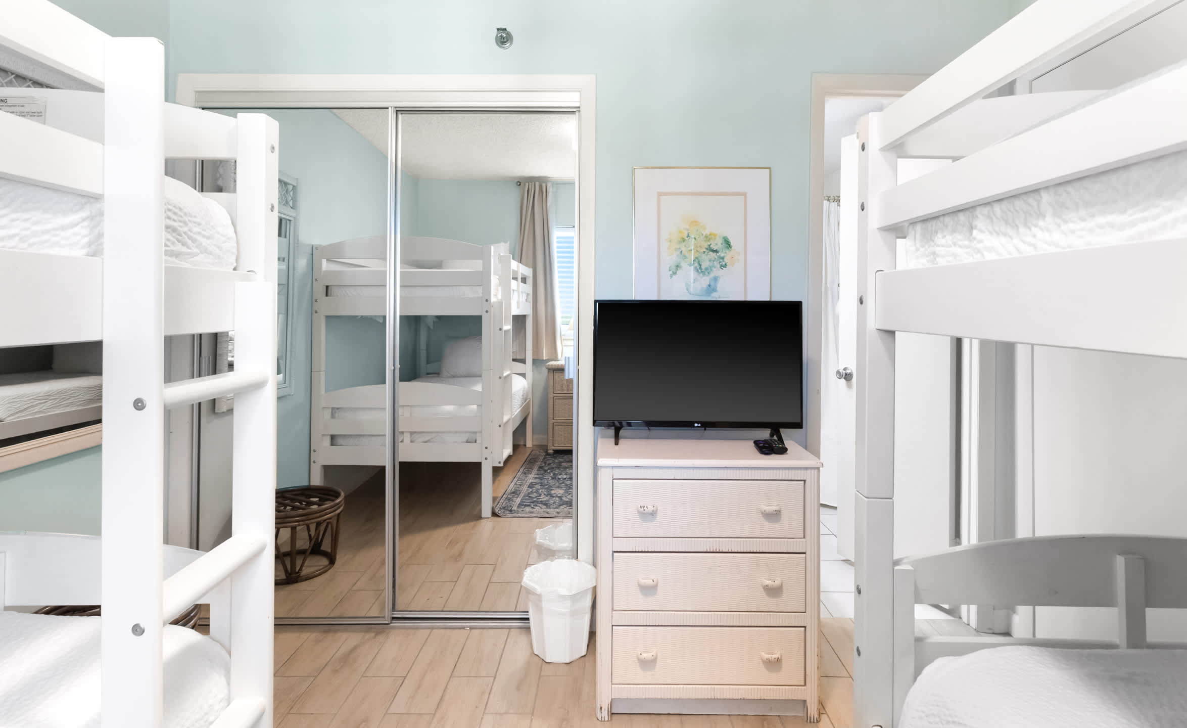 One Seagrove Place 1103 | Photo 18