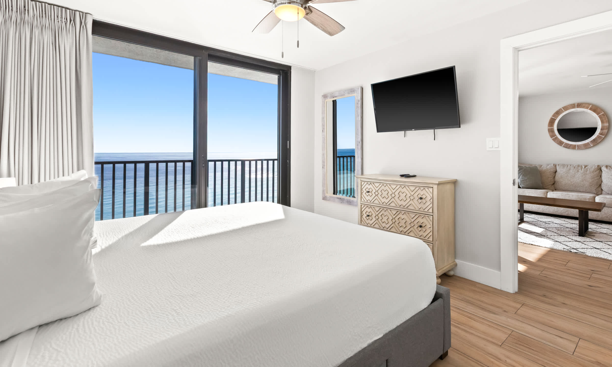 One Seagrove Place 1201 15