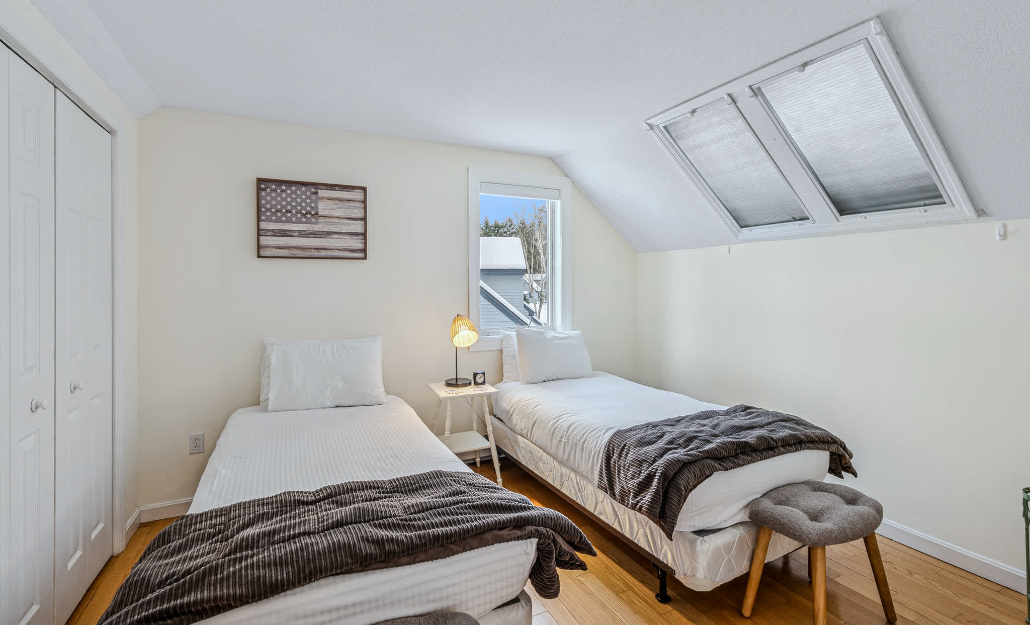 End Unit, Golf Views, Club - Lakeland Village 1A*