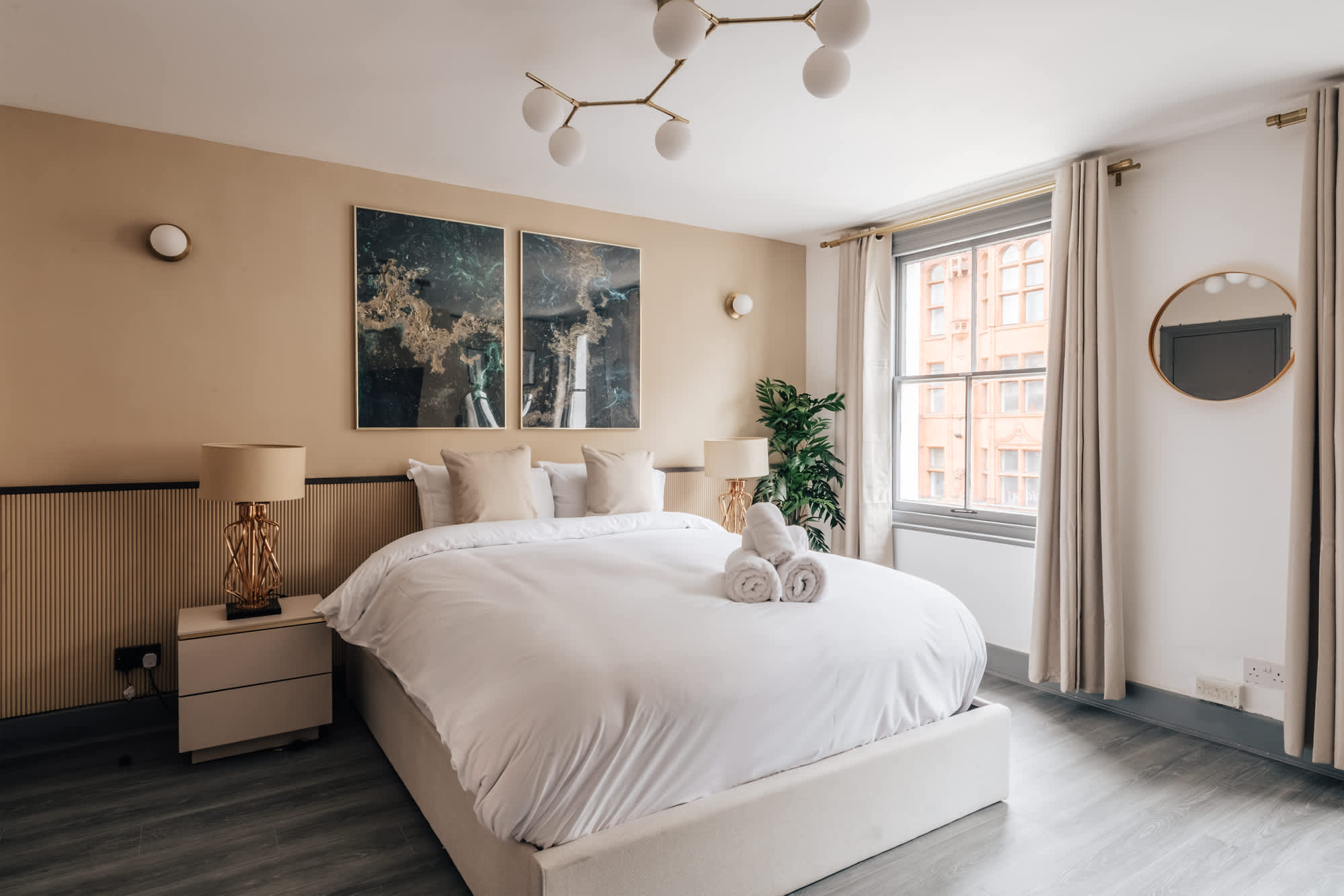 Central Old Street Apt: Multi-Level, Workspace, in City Road 133 EC1V 1JB - Property image 27 - VivreStays
