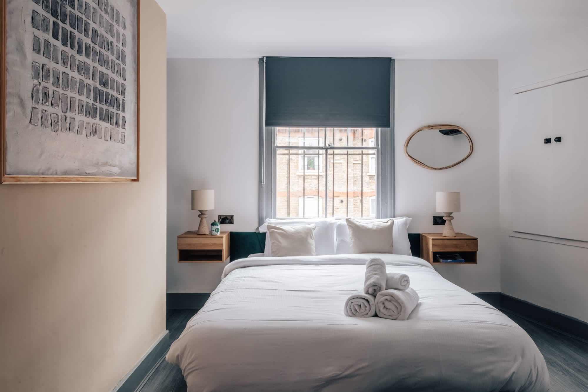 Central Old Street Apt: Multi-Level, Workspace, in City Road 133 EC1V 1JB - Property image 38 - VivreStays