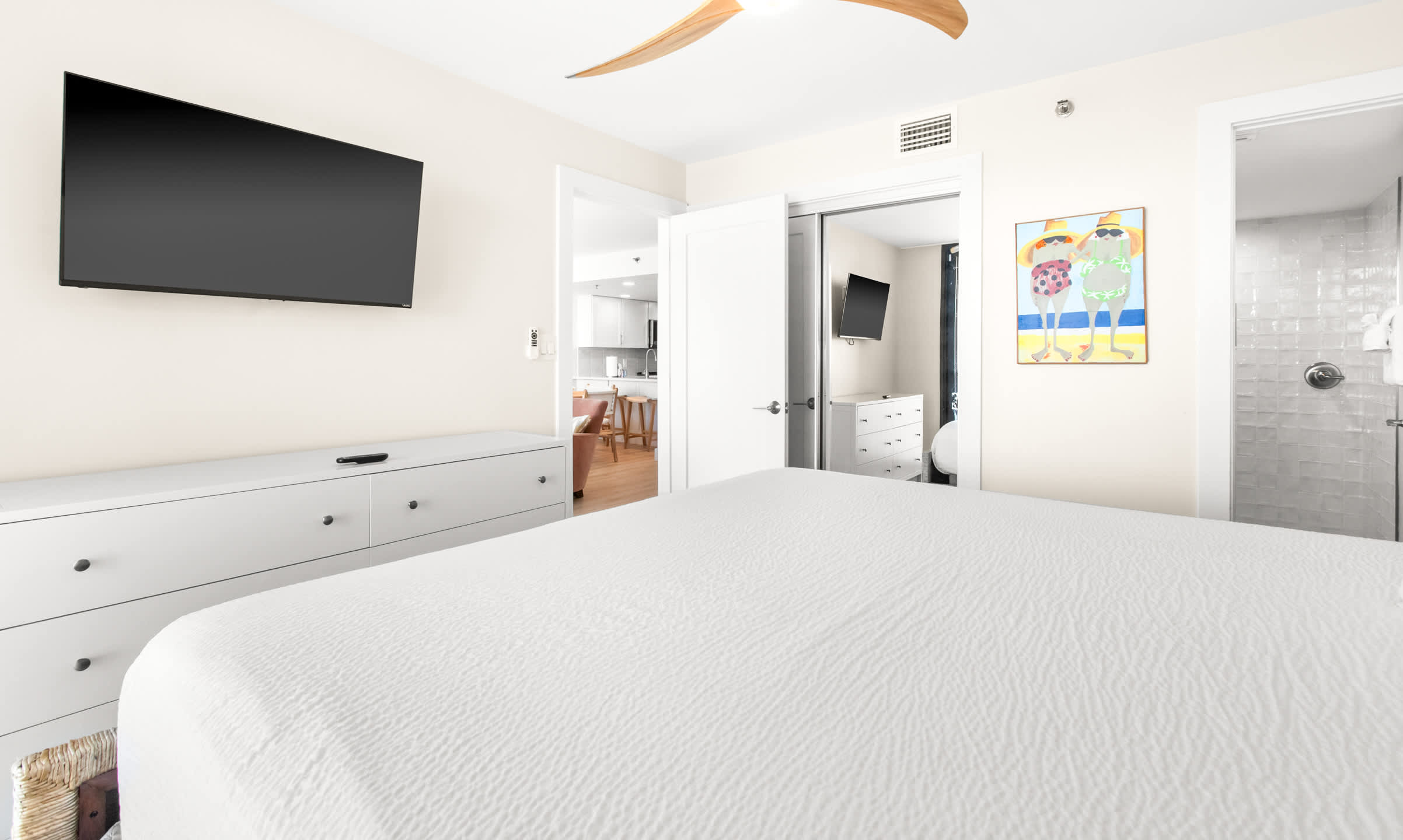 One Seagrove Place 1203 17