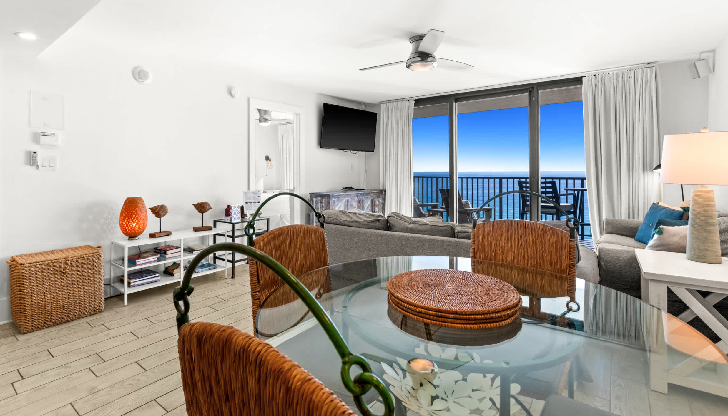 One Seagrove Place 1302 | Photo 7