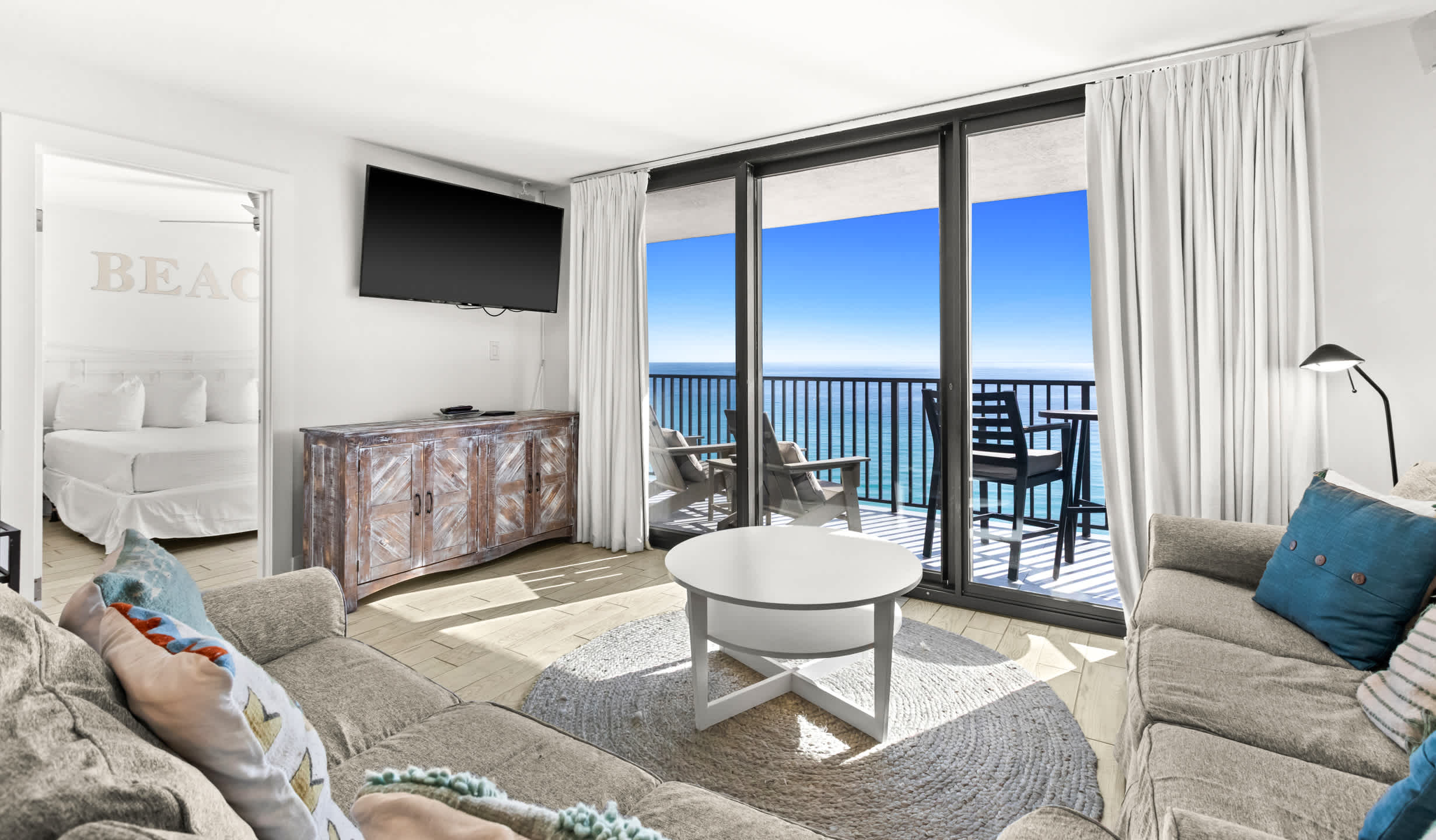 One Seagrove Place 1302 | Photo 4