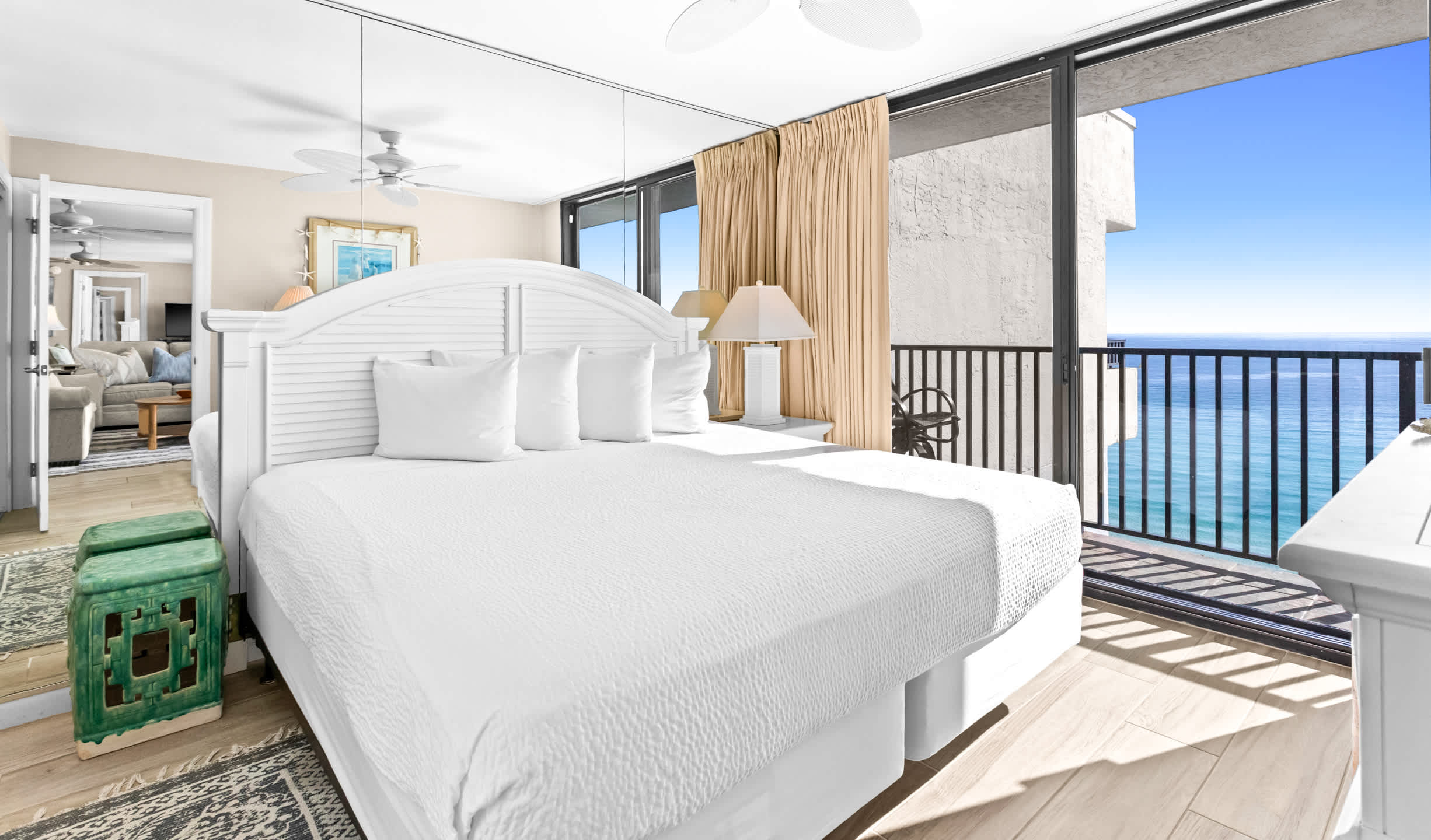 One Seagrove Place 1303 | Photo 15