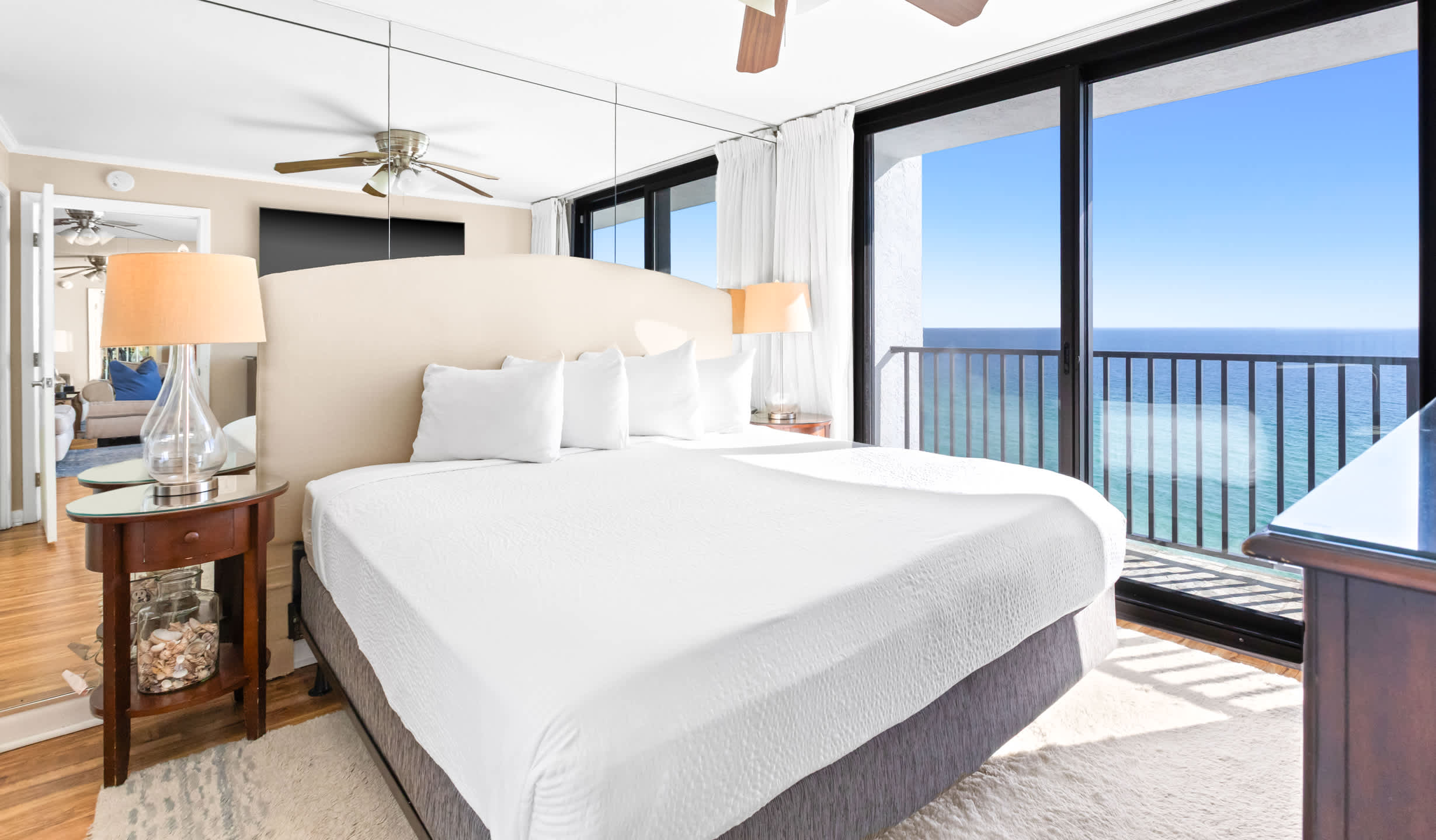 One Seagrove Place 1406 | Photo 14