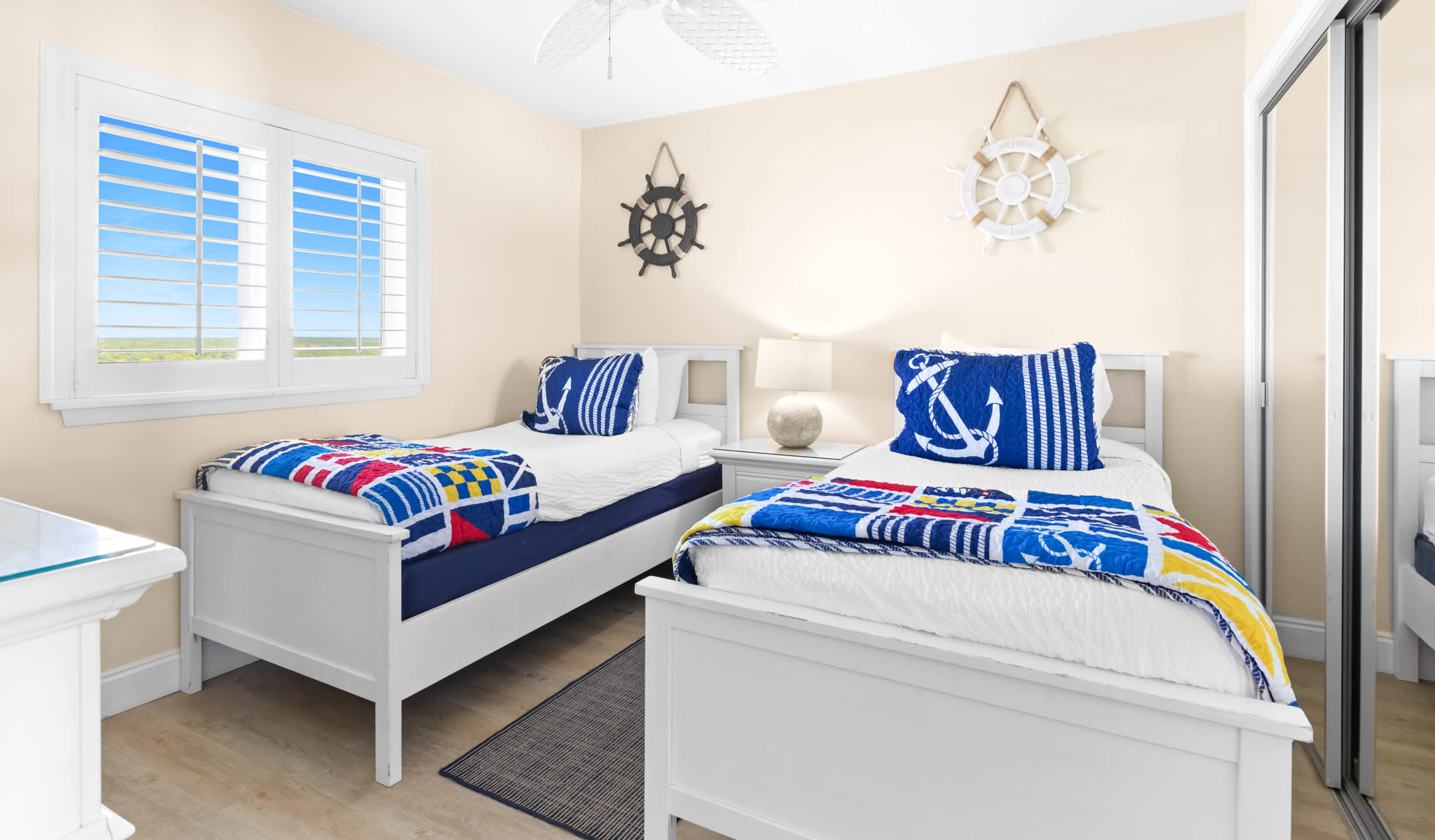 One Seagrove Place 1407 | Photo 24