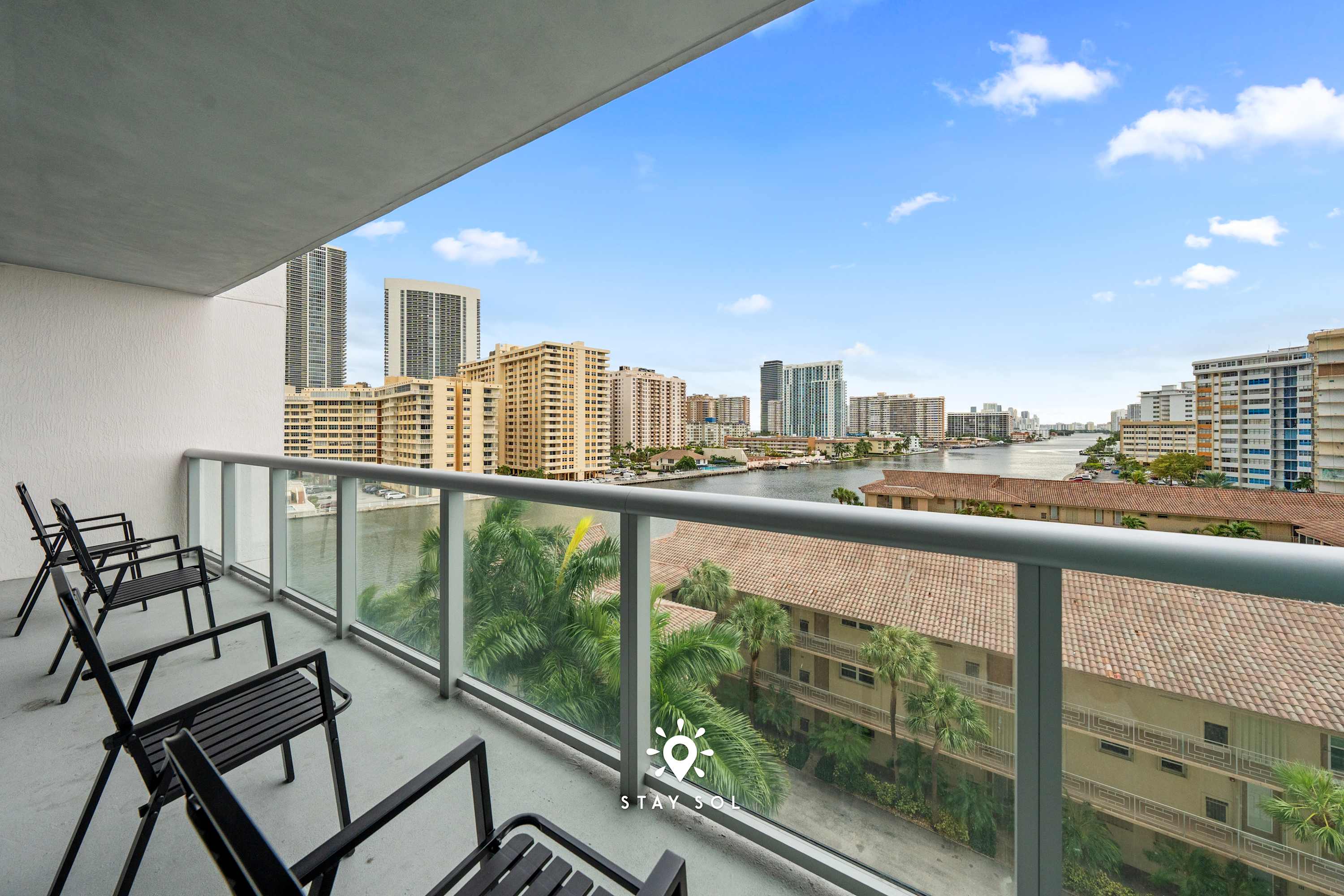 Amazing Apartment with Bay View Balcony Near Beach — Hallandale Beach, FL — vacation rental