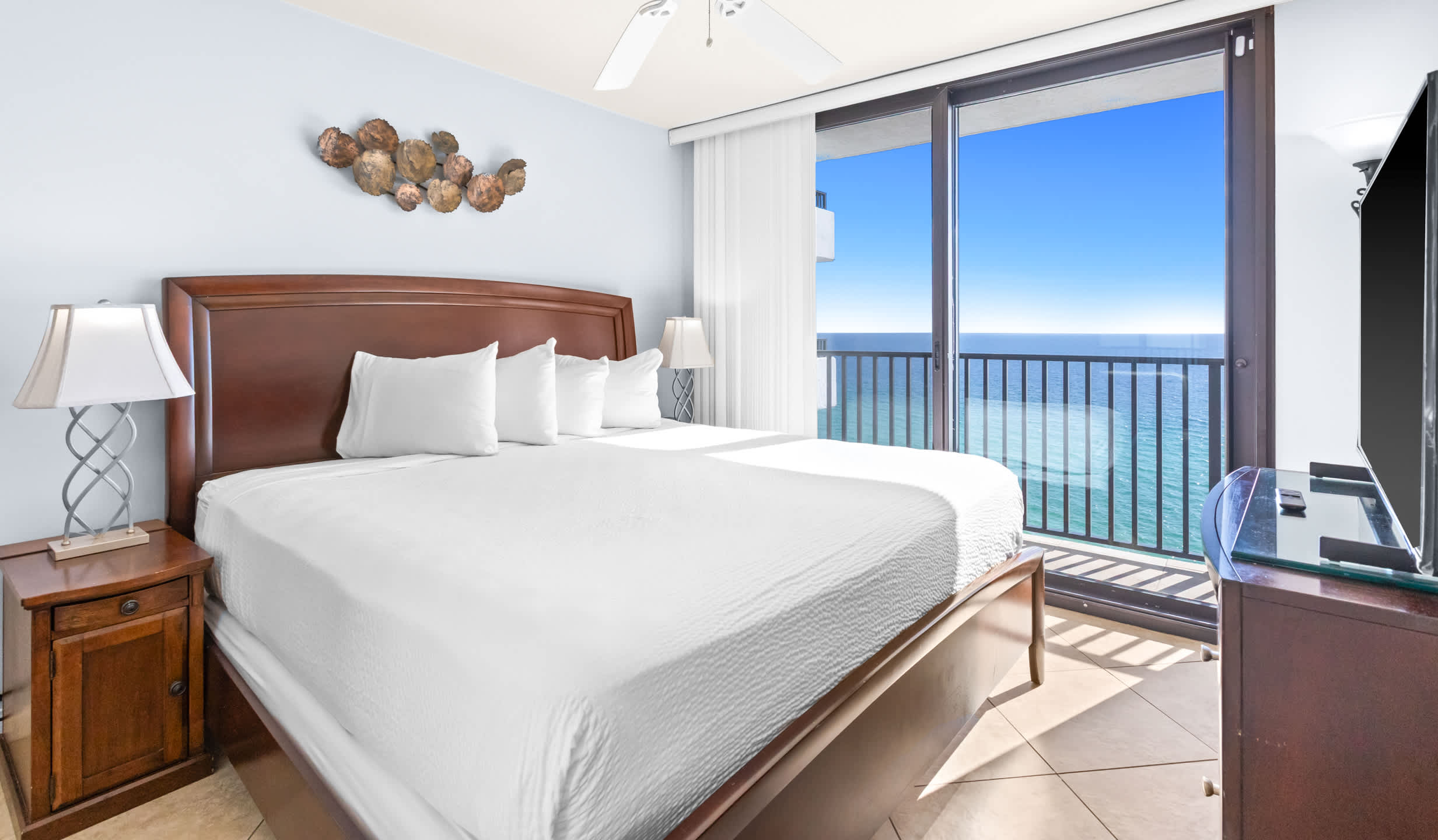 One Seagrove Place 1505 | Photo 18