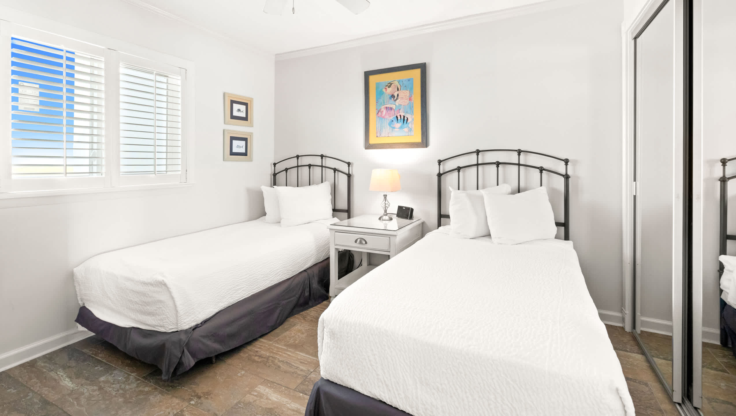 One Seagrove Place 1508 19