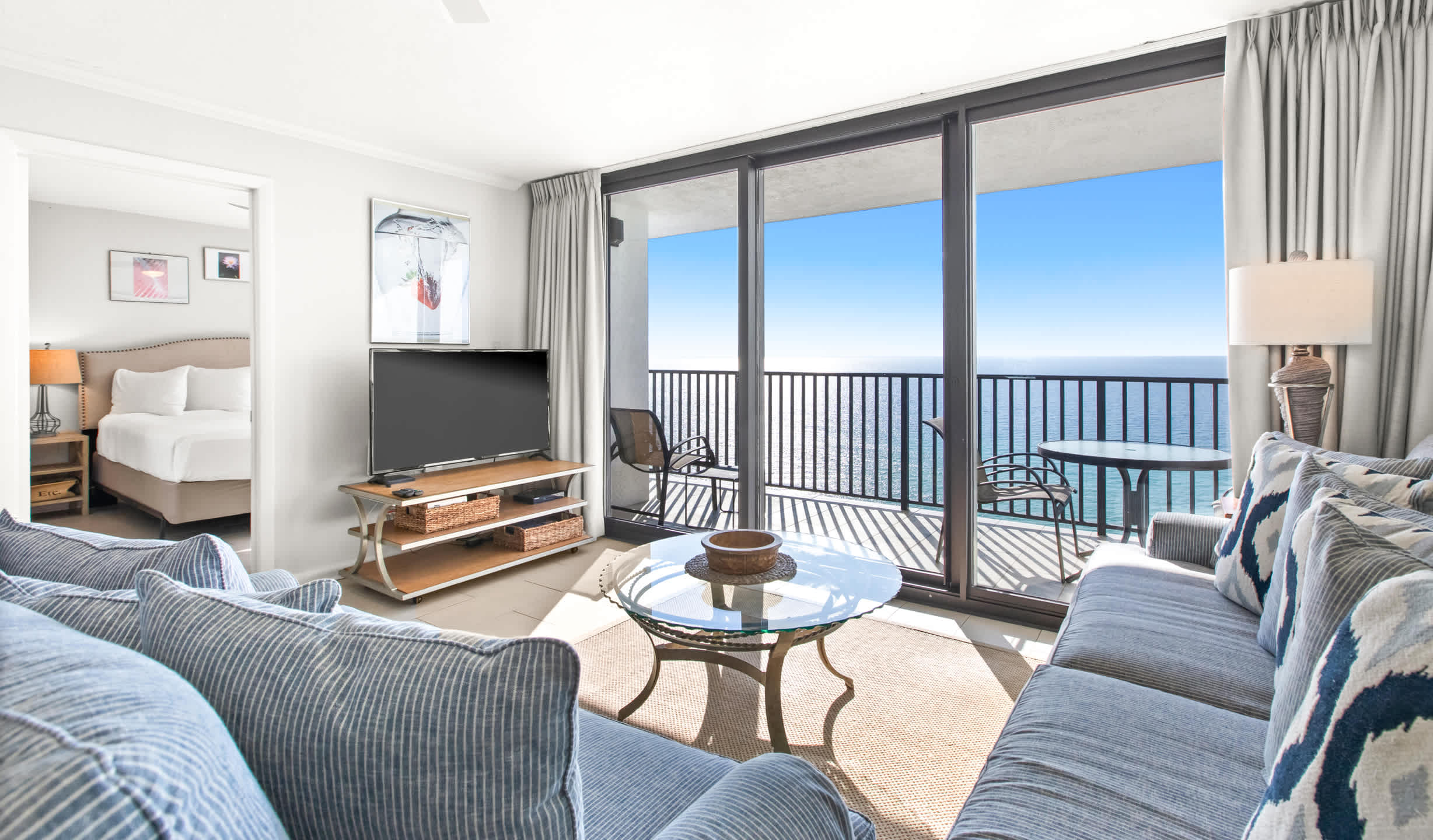 One Seagrove Place 1603 | Photo 5