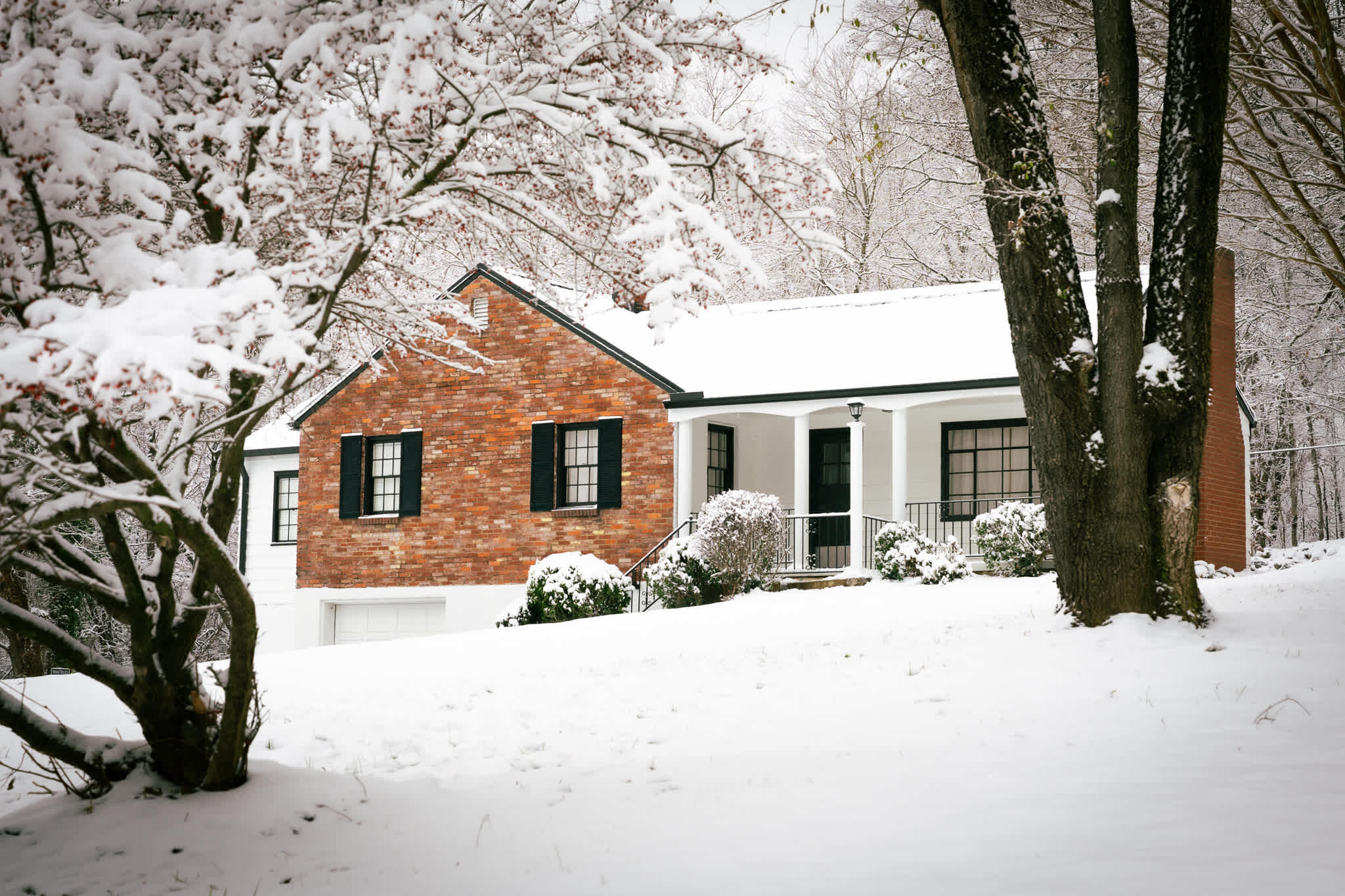 NEW 3BR Seconds to Blue Ridge Parkway-Cozy & Comfy — Roanoke, VA — vacation rental