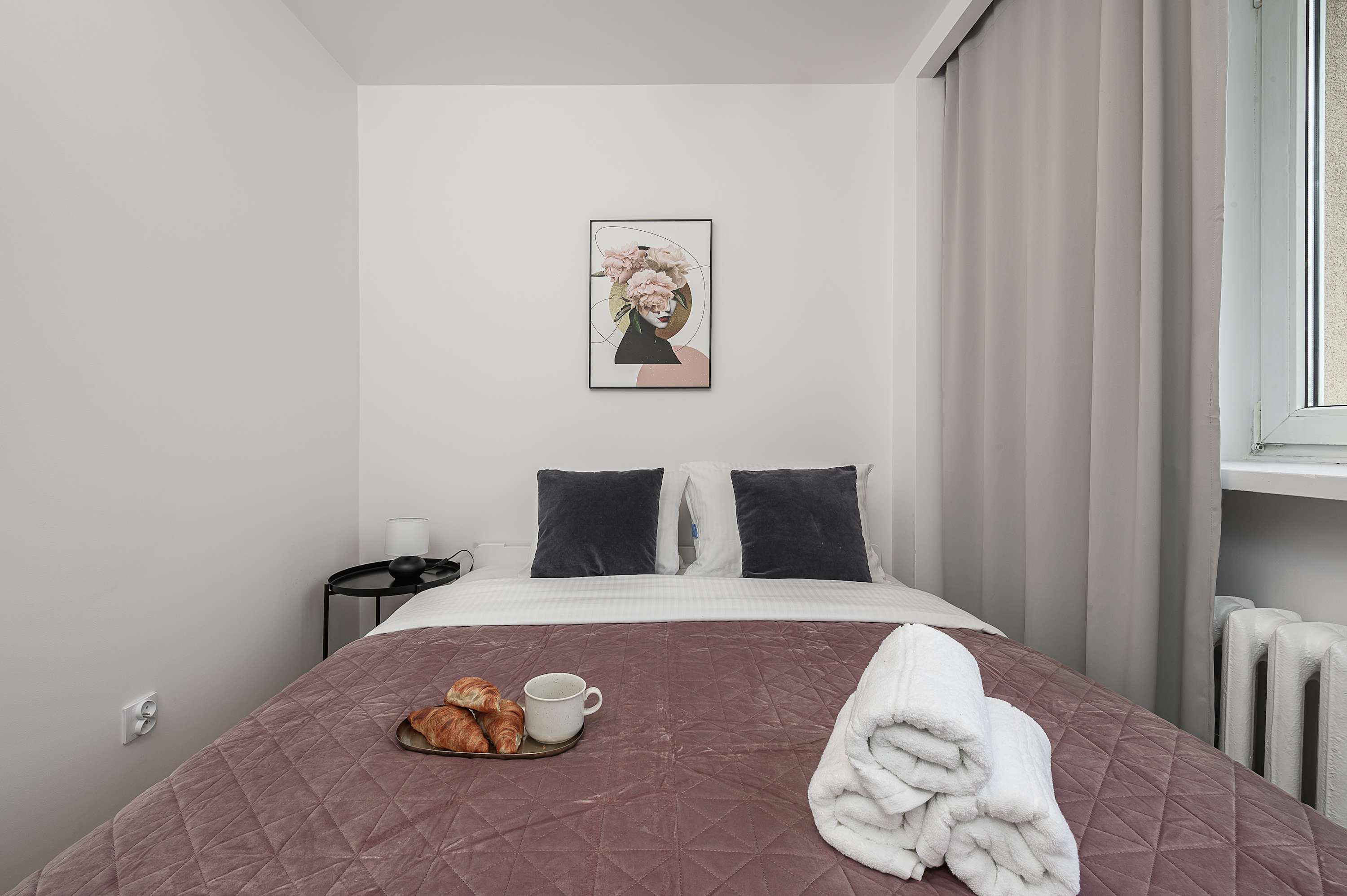 Lumina spacious 3-room apartment with balcony