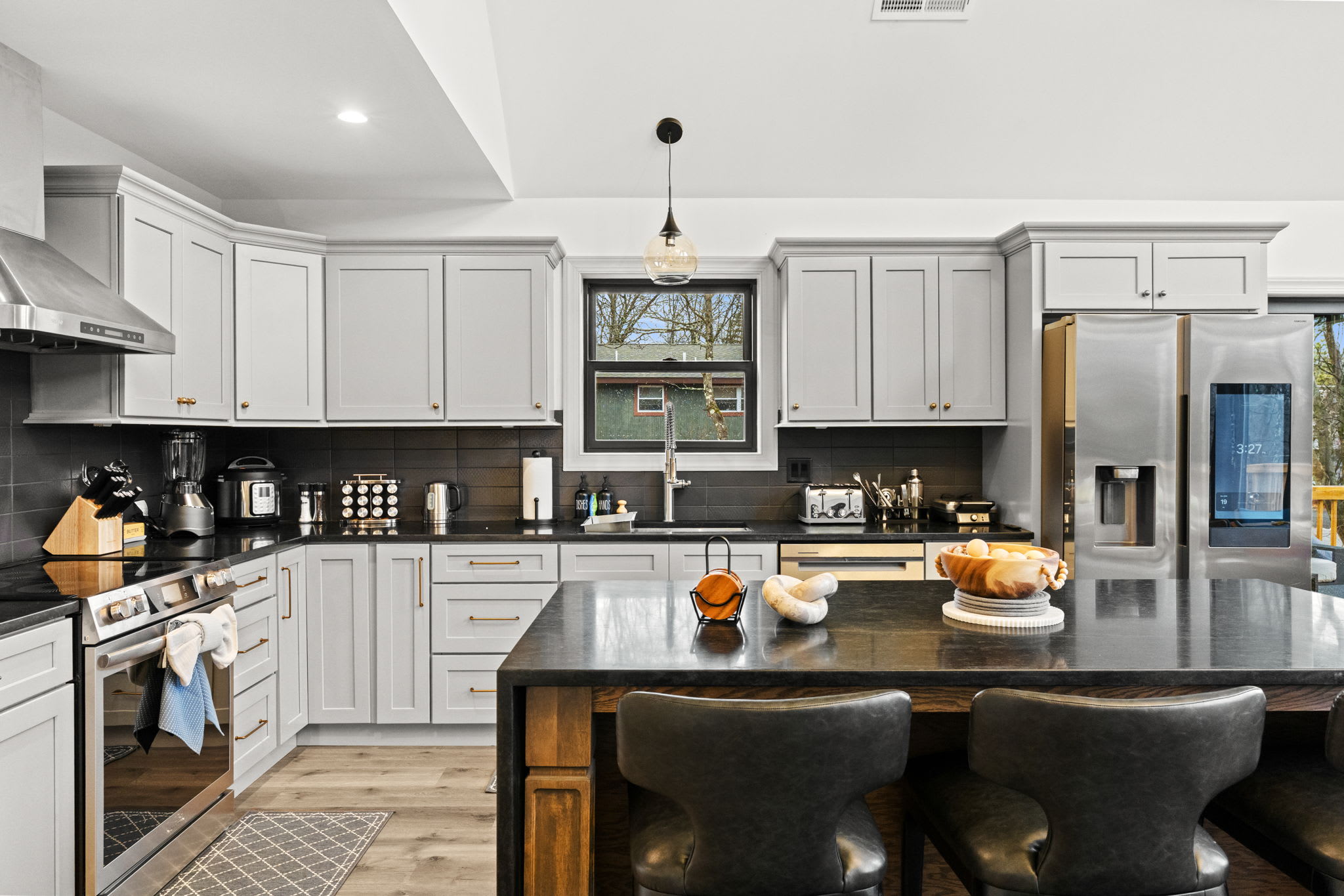 Whip up a feast in the fully equipped kitchen with island seating