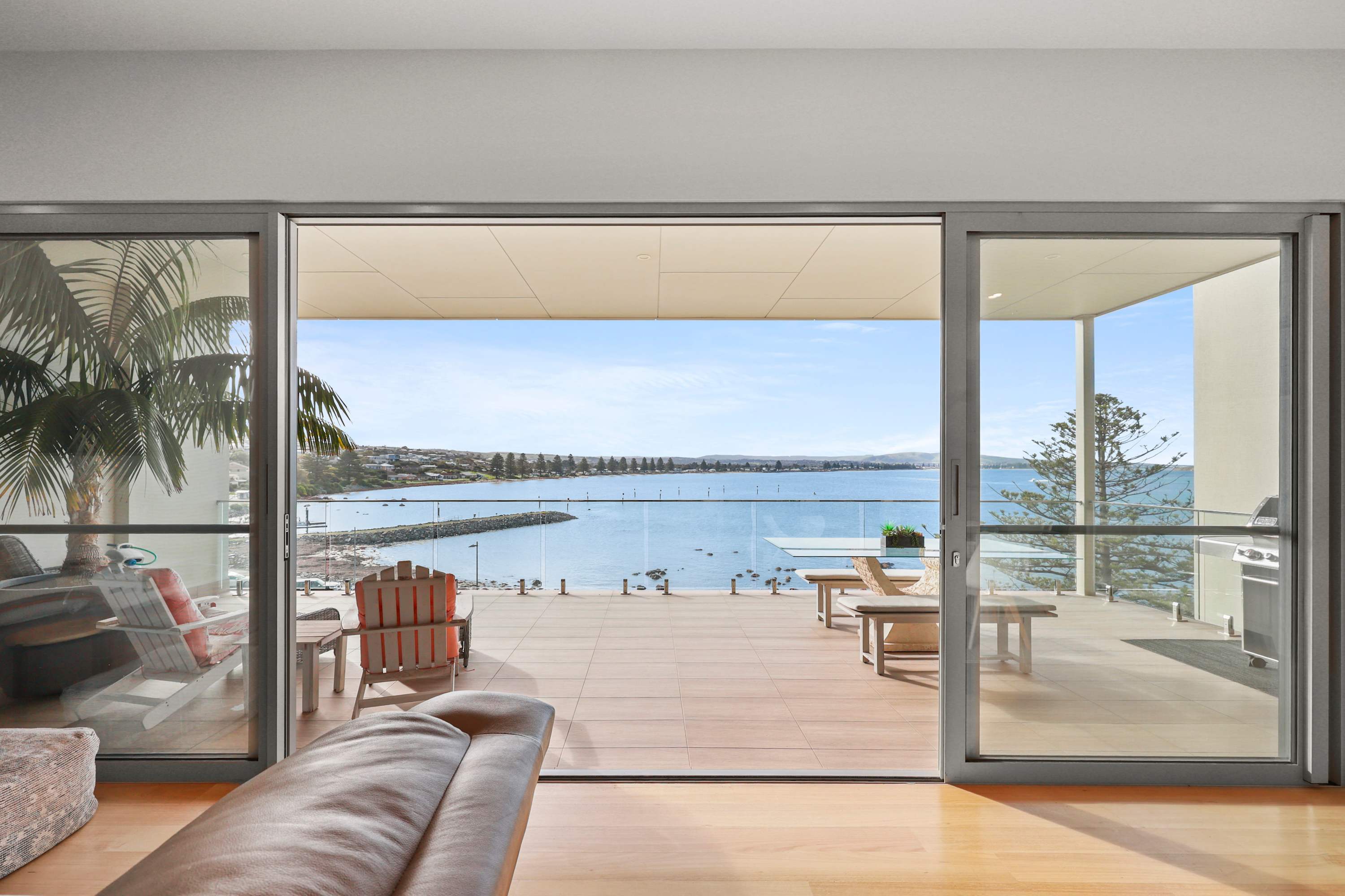 The Bluff Villa 4-121 Franklin Pde Encounter Bay — Encounter Bay, South Australia — vacation rental
