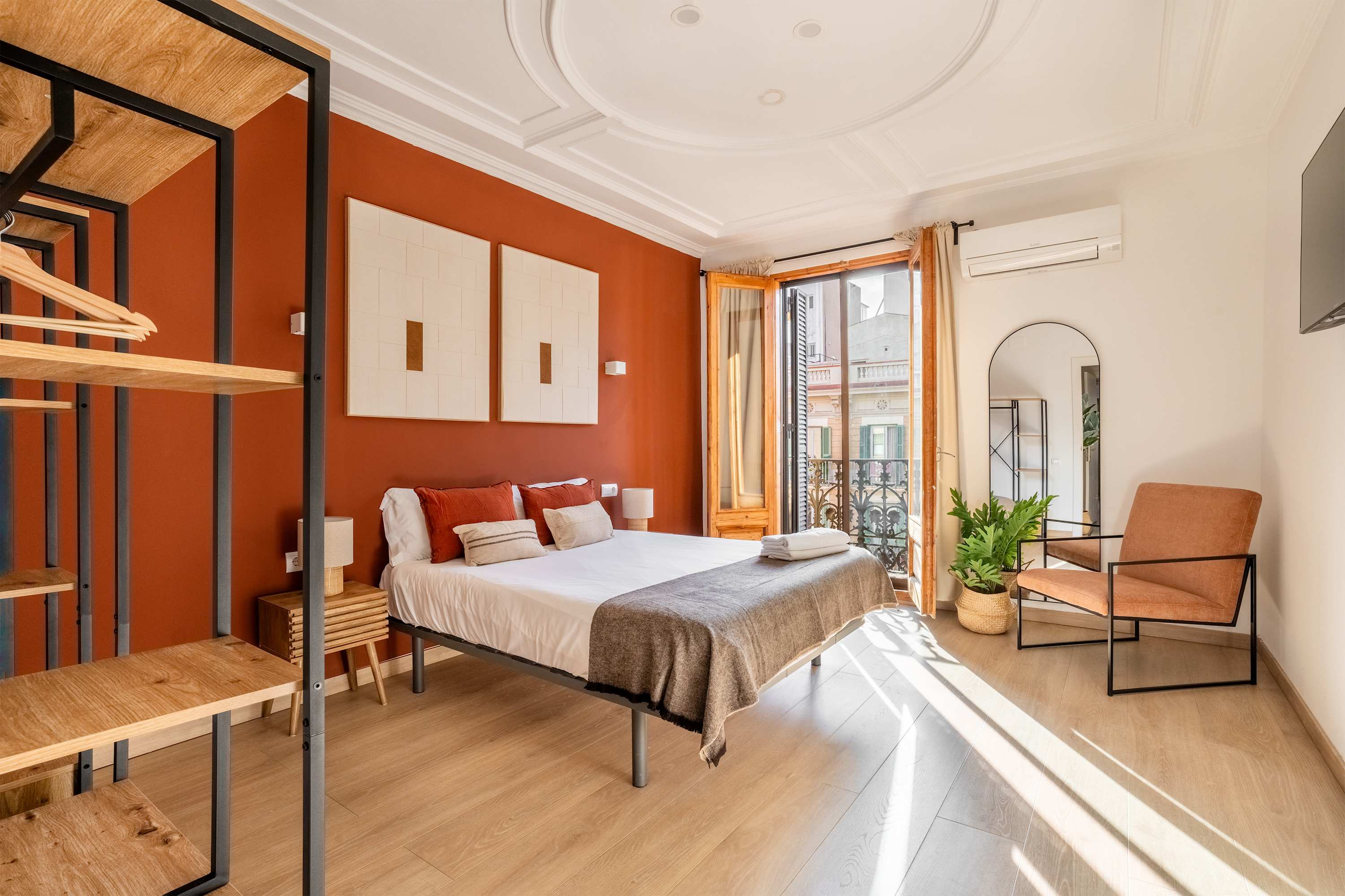 Paseo de Gracia 5BD and 3BTH for 10 with Terrace — Barcelona, Catalunya — vacation rental