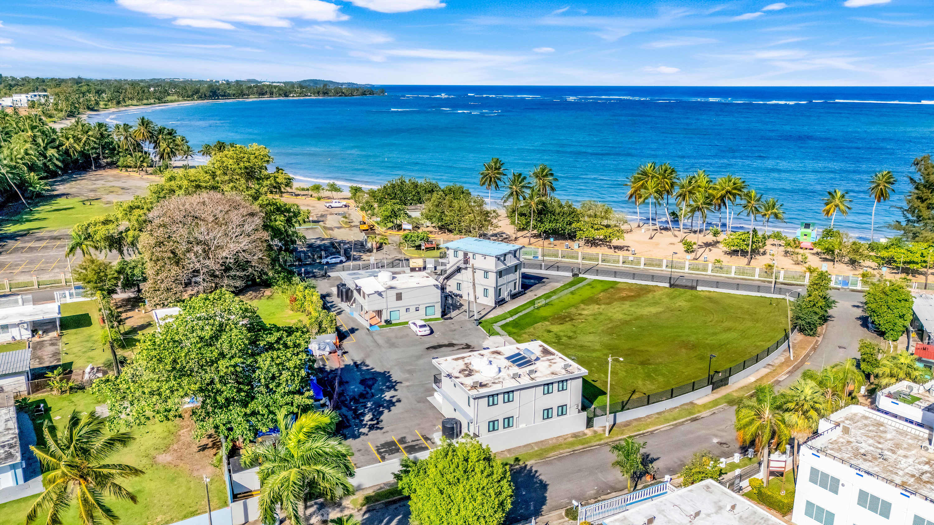 Villas Del Mar 3 · Steps to Beach, Dining & FUN!