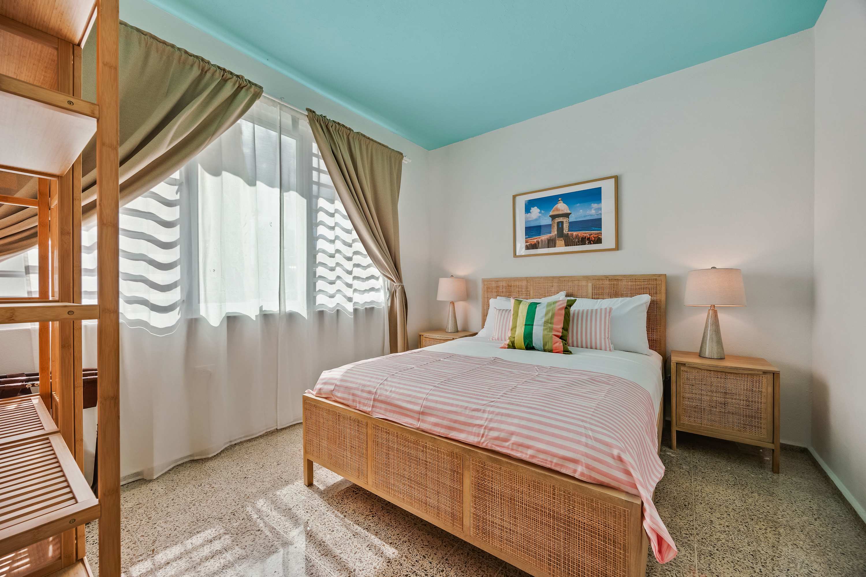 Luxury Condado | Walk to the Beach | Shared Pool