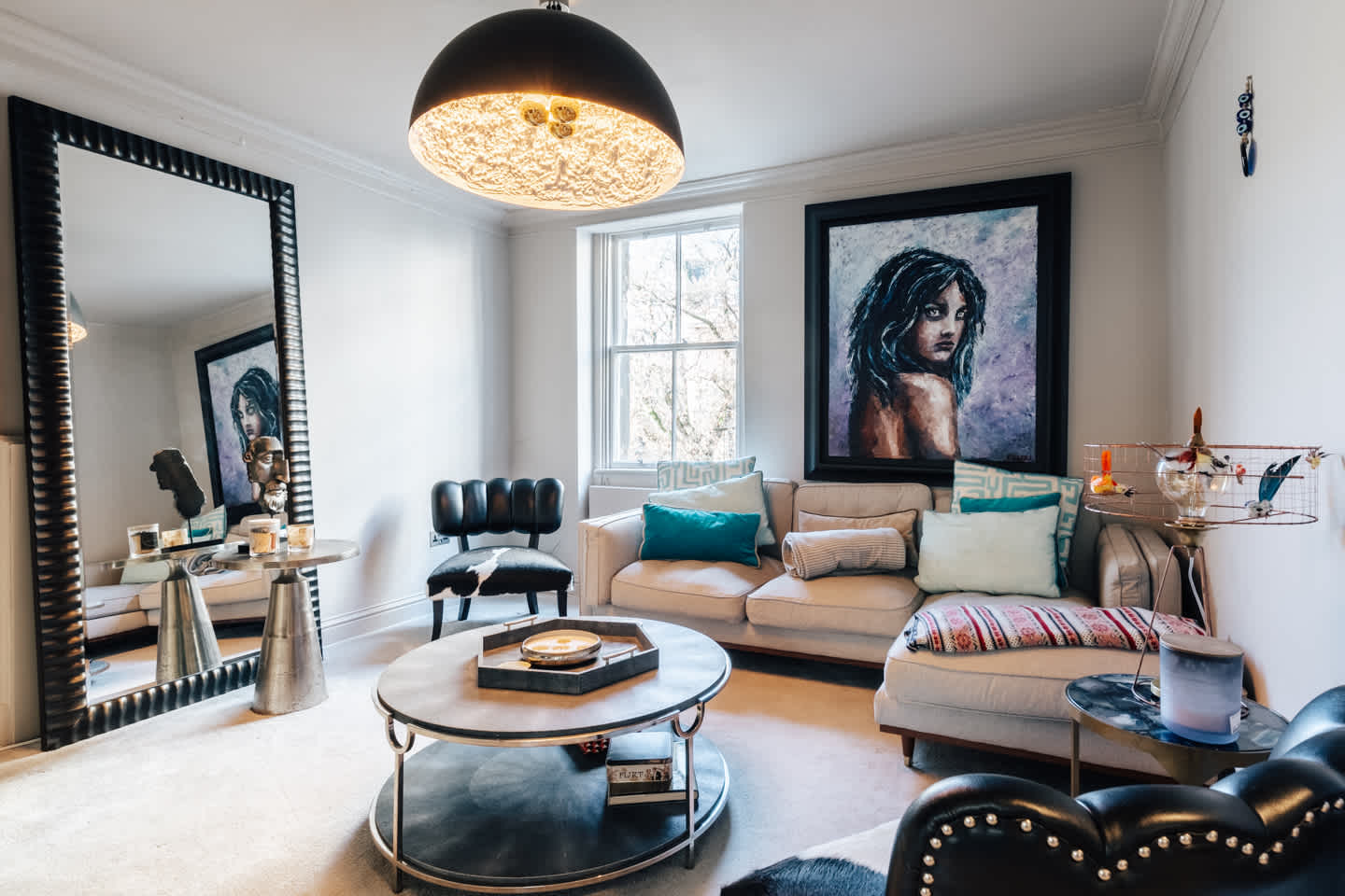 View Modern & Stylish 2 Bedroom Loft Apartment in The Bath Masonic Hall, 17 Old Orchard Street BA1 1JU Modern & Stylish 2 Bedroom Loft Apartment in The Bath Masonic Hall, 17 Old Orchard Street BA1 1JU - Property image 34 - VivreStays