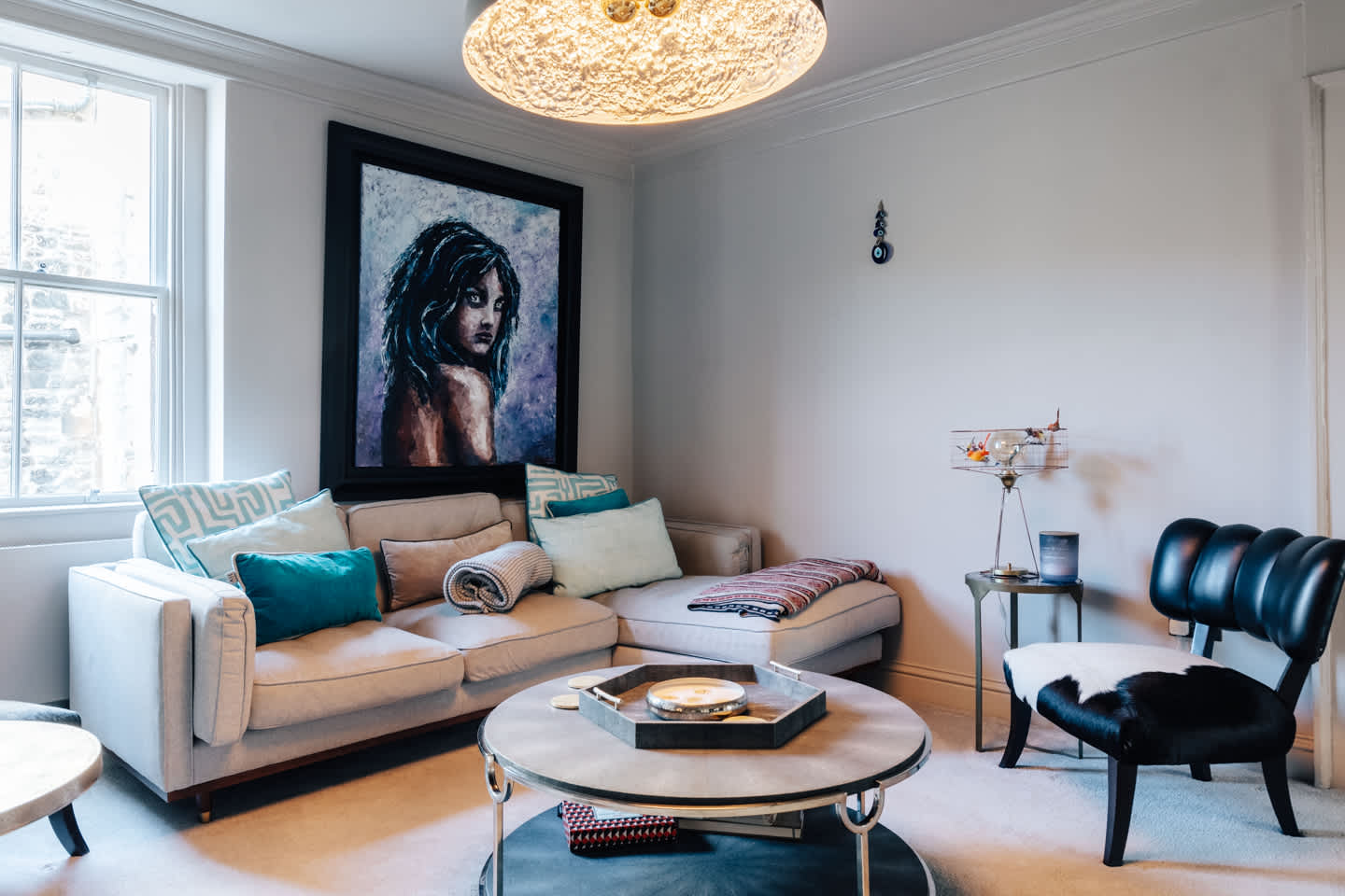 View Modern & Stylish 2 Bedroom Loft Apartment in The Bath Masonic Hall, 17 Old Orchard Street BA1 1JU Modern & Stylish 2 Bedroom Loft Apartment in The Bath Masonic Hall, 17 Old Orchard Street BA1 1JU - Property image 48 - VivreStays