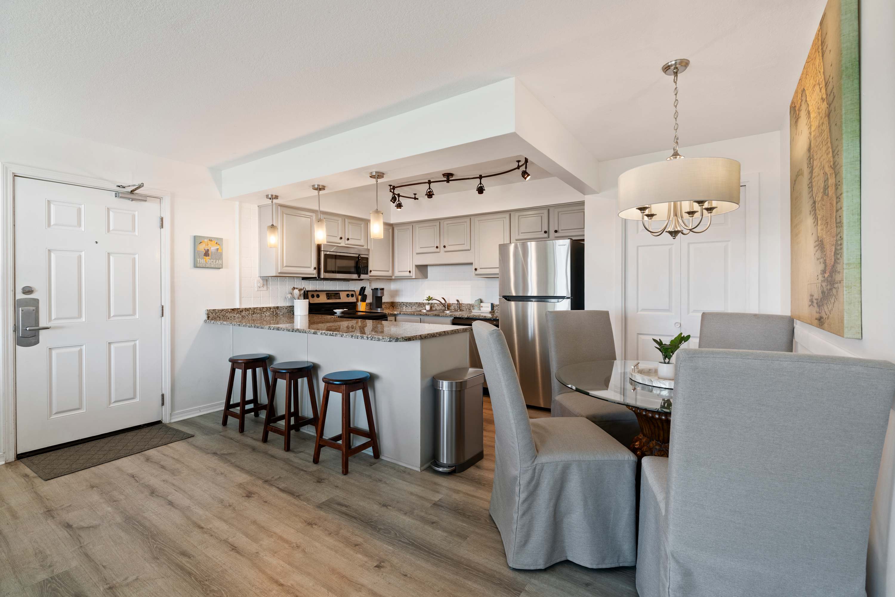 Huntington by the Sea 107 | Photo 15